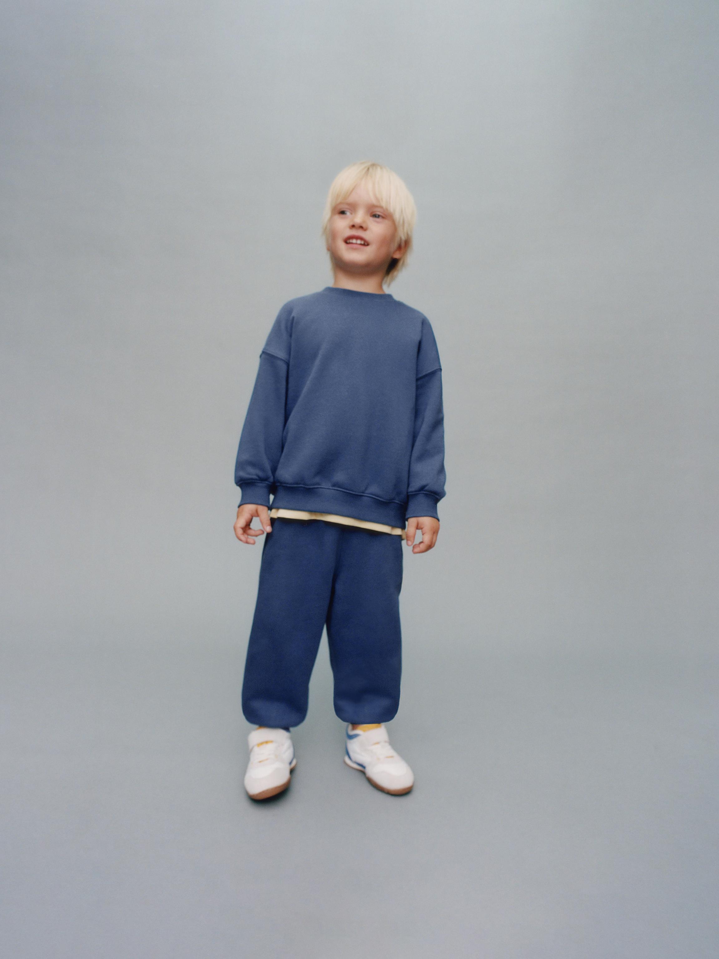 SWEATSHIRT AND JOGGER PANTS SET WITH TAG DETAIL