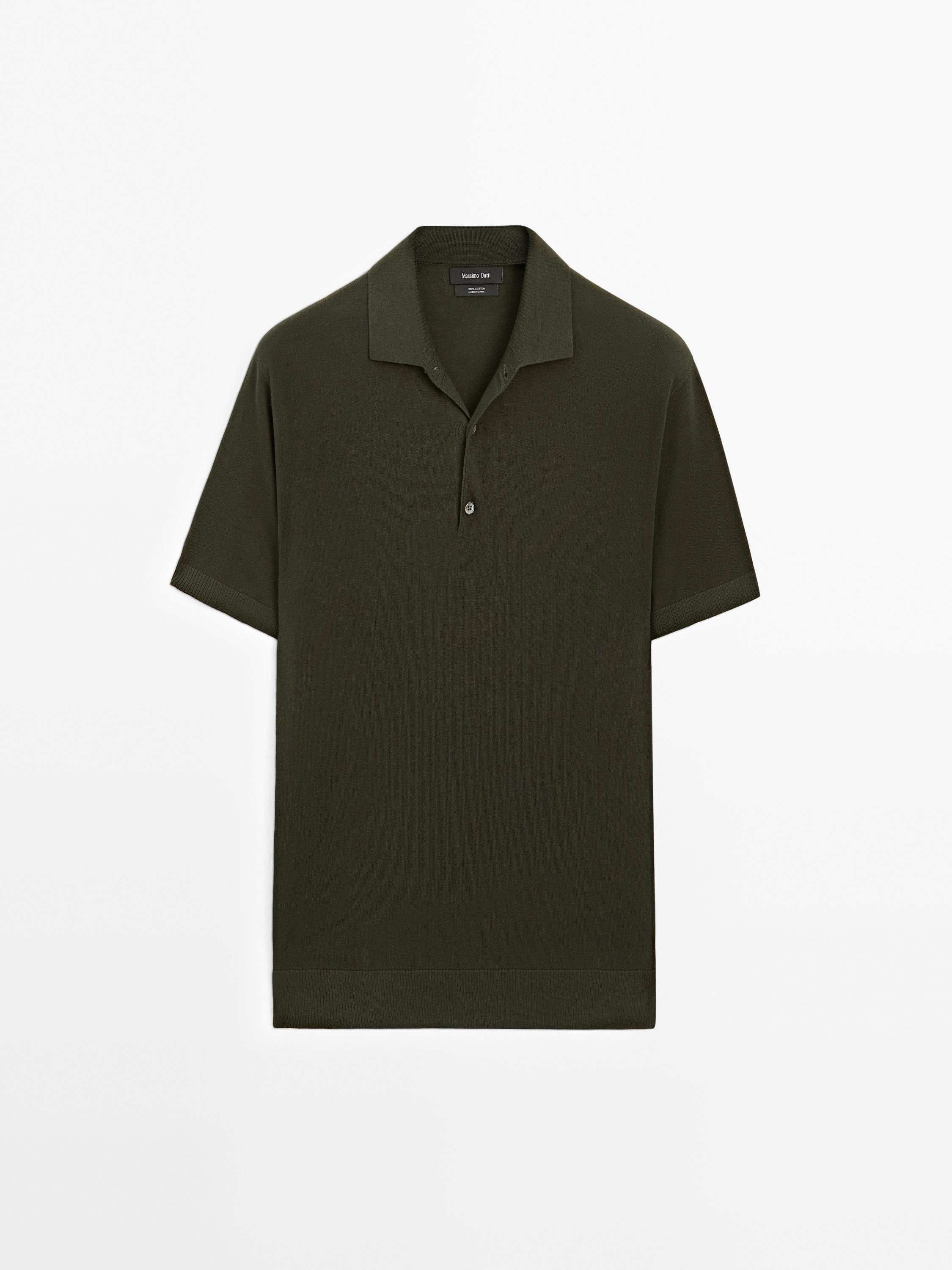 Short sleeve knit polo shirt
