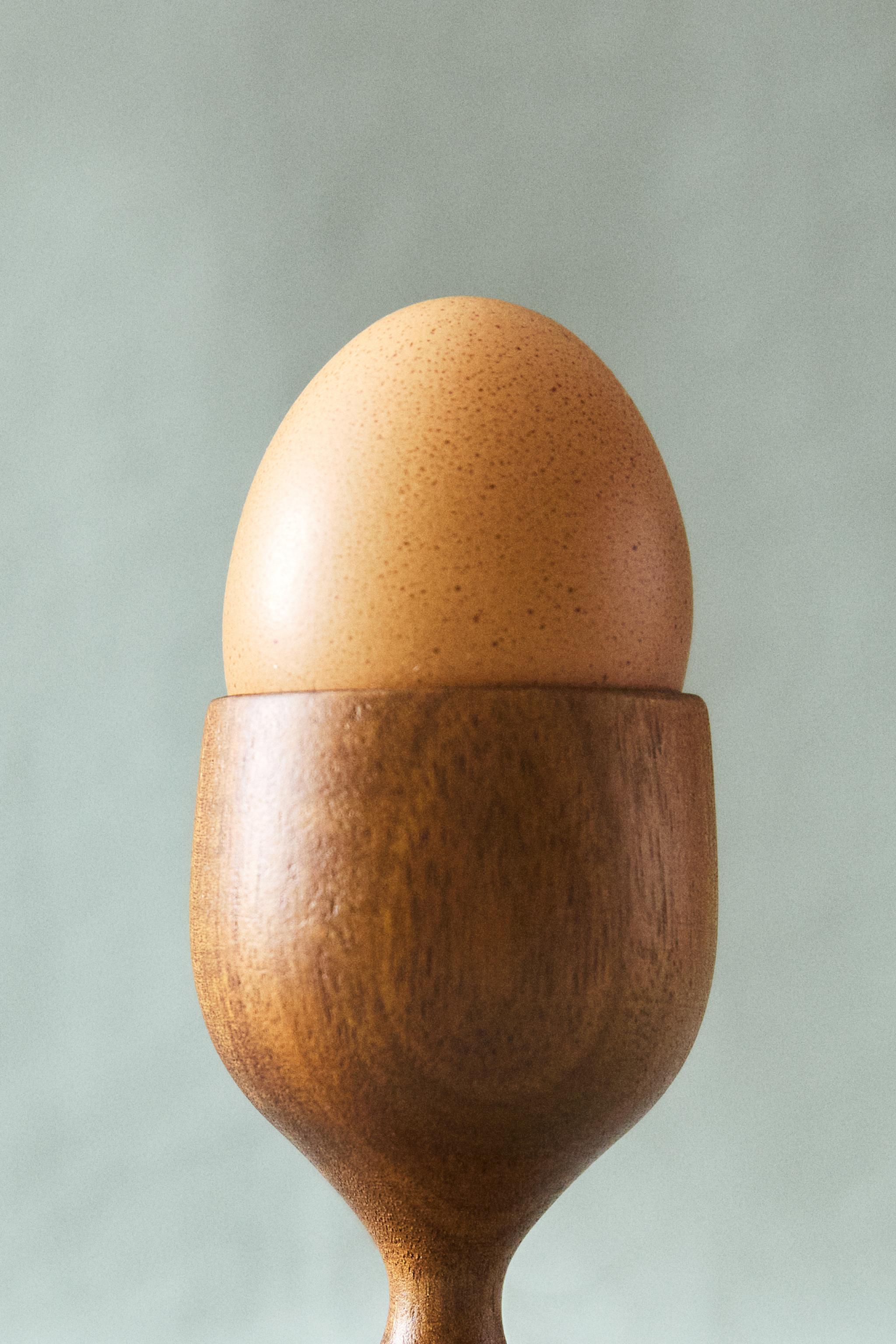 WOODEN EGG CUP