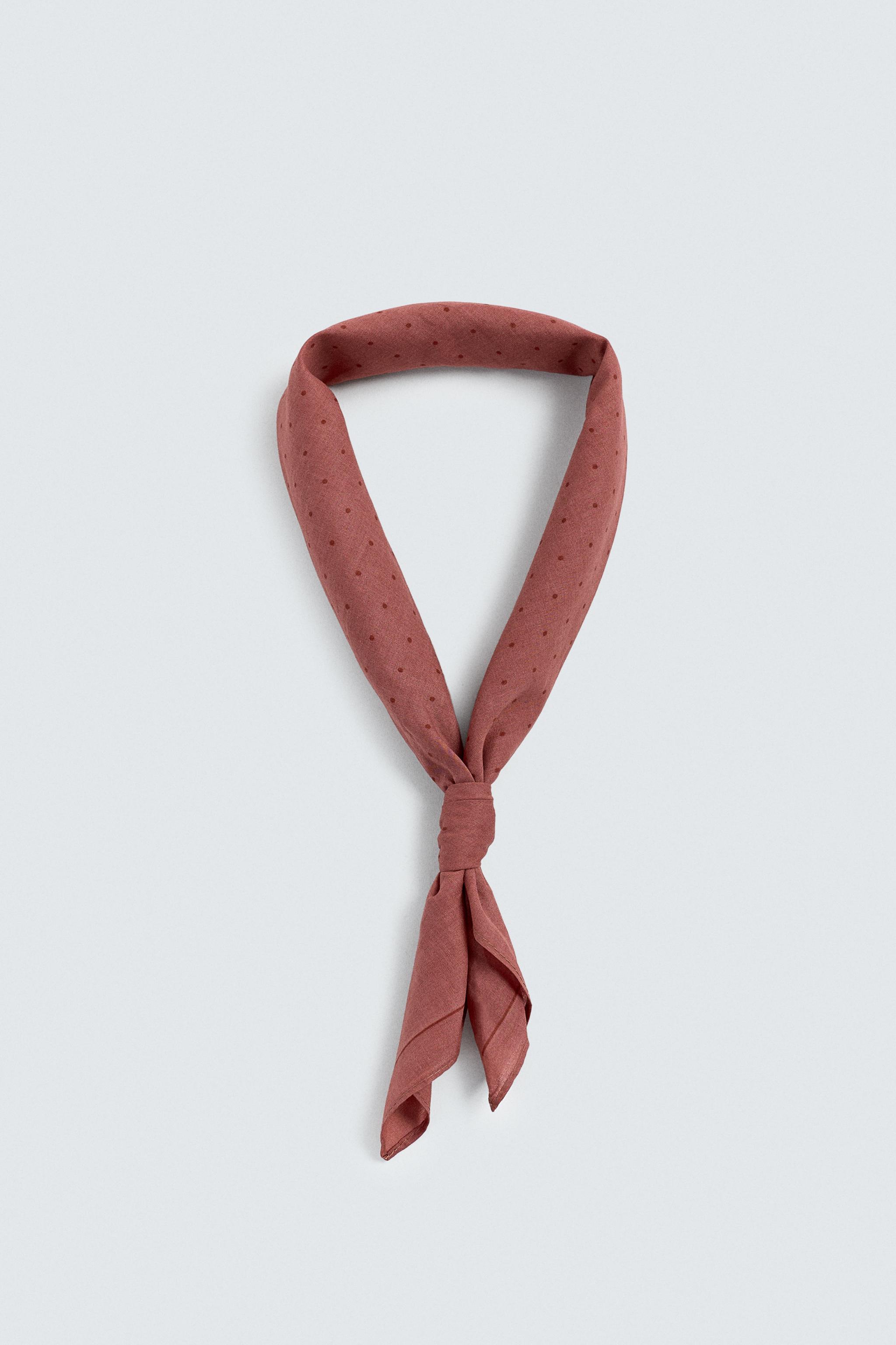 POLKA DOT PRINT BANDANA