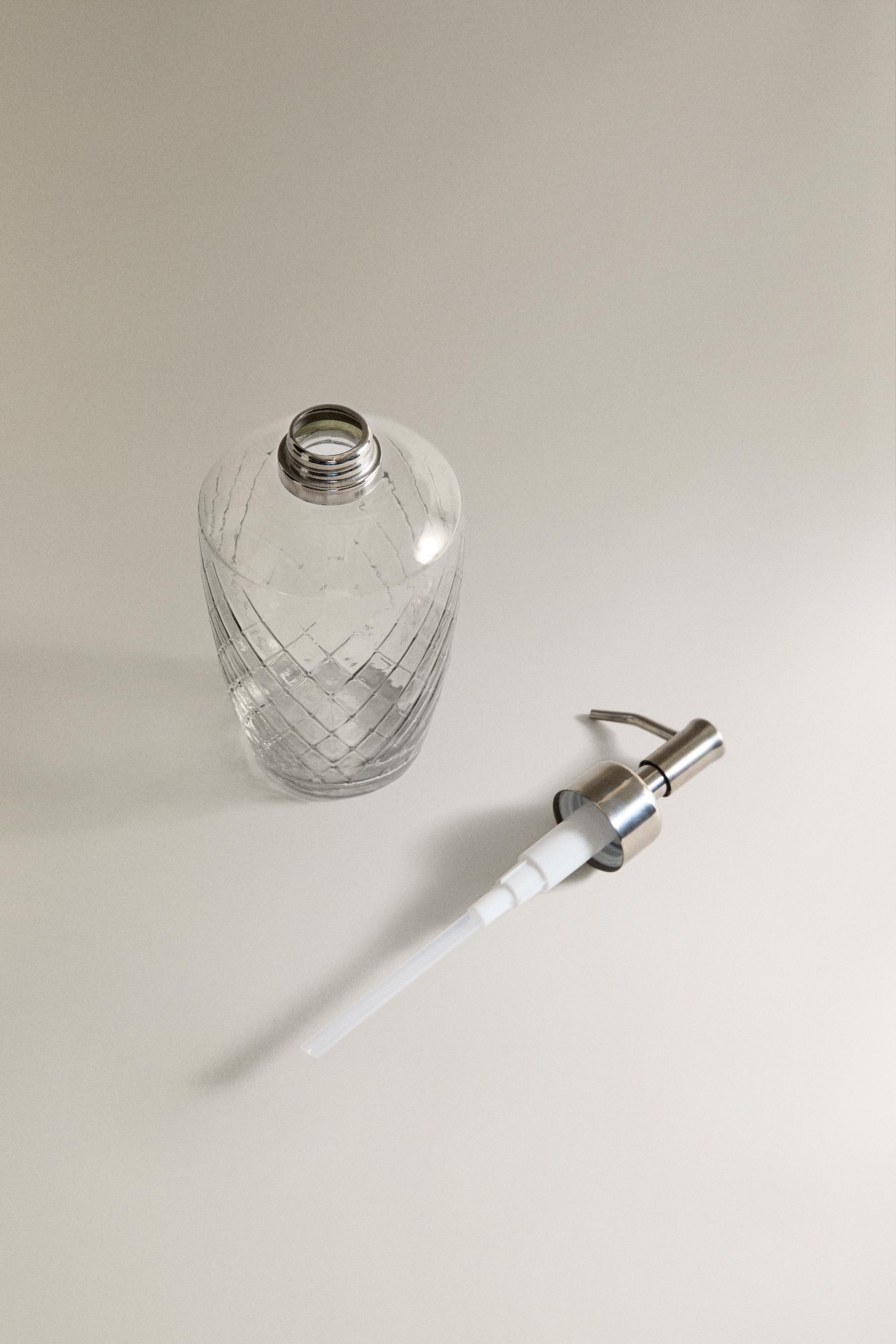 DIAMOND SOAP DISPENSER