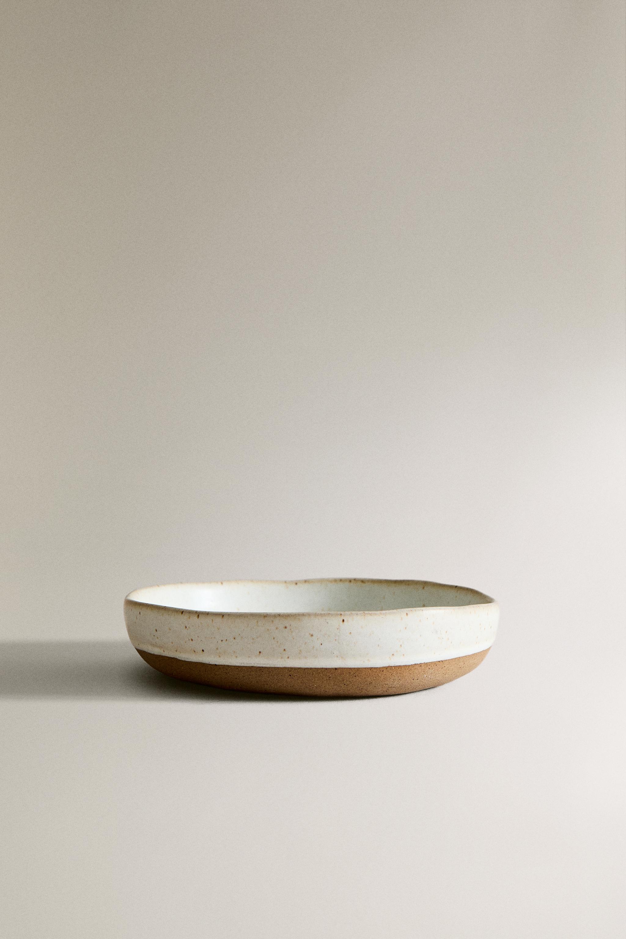 BOWL WITH RAISED DESIGN