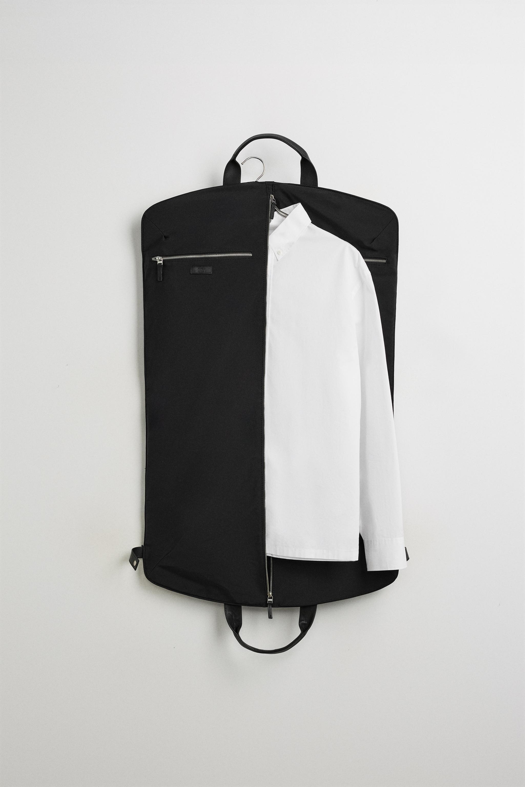 NYLON GARMENT BAG