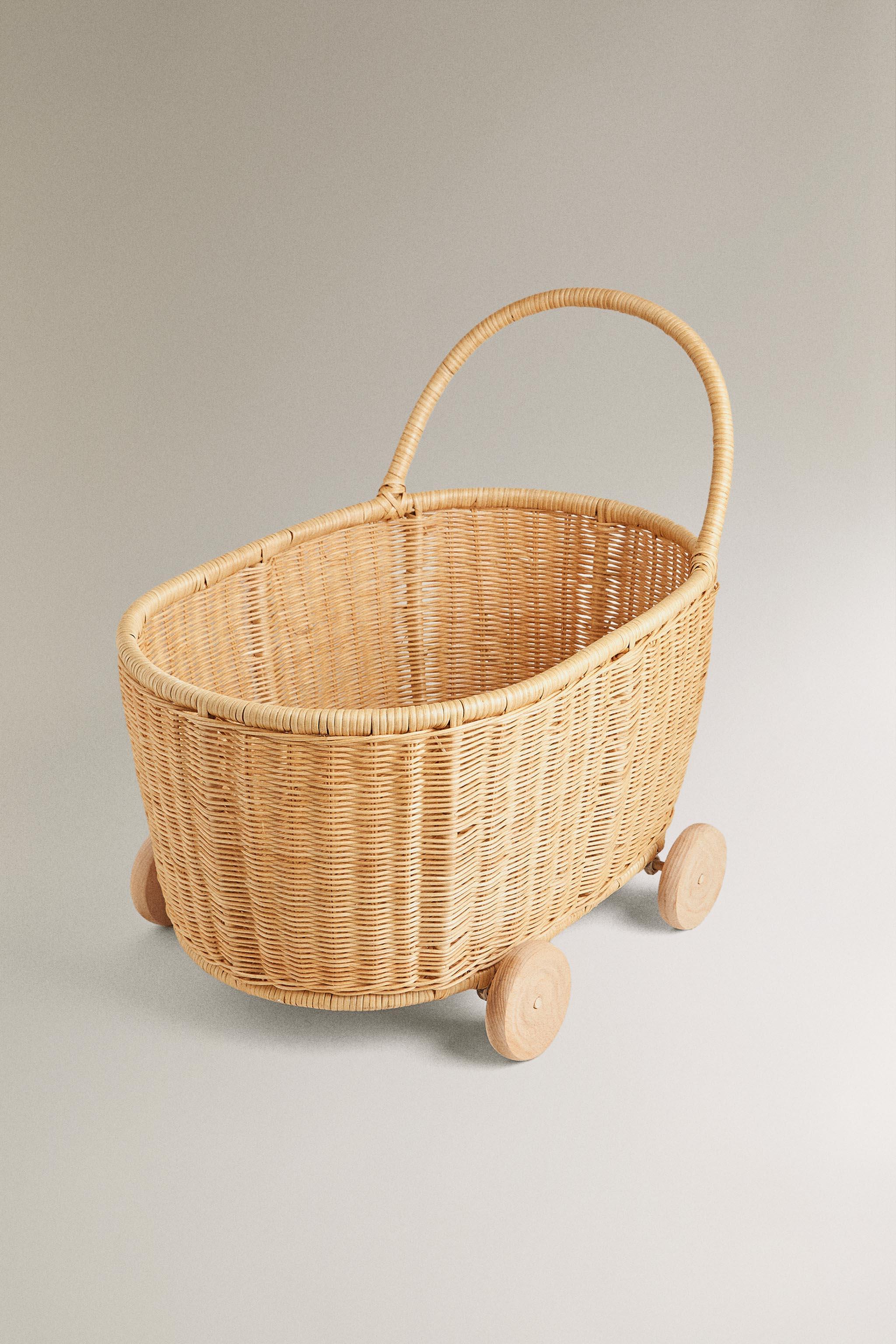 RATTAN CART WITH WHEELS