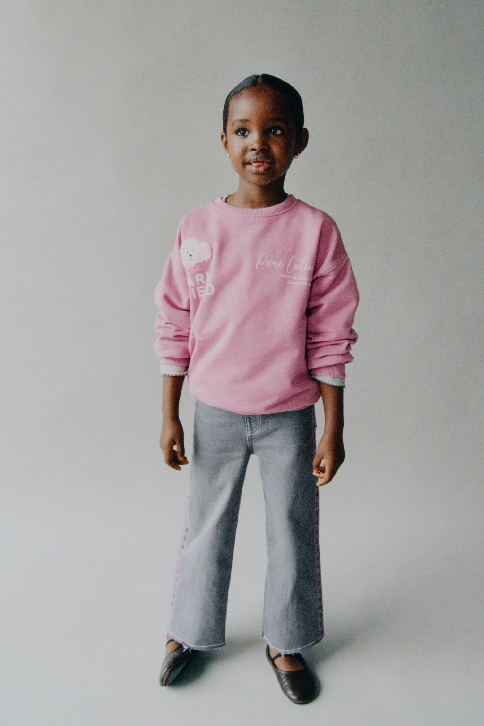 TERRY PATCH SWEATSHIRT