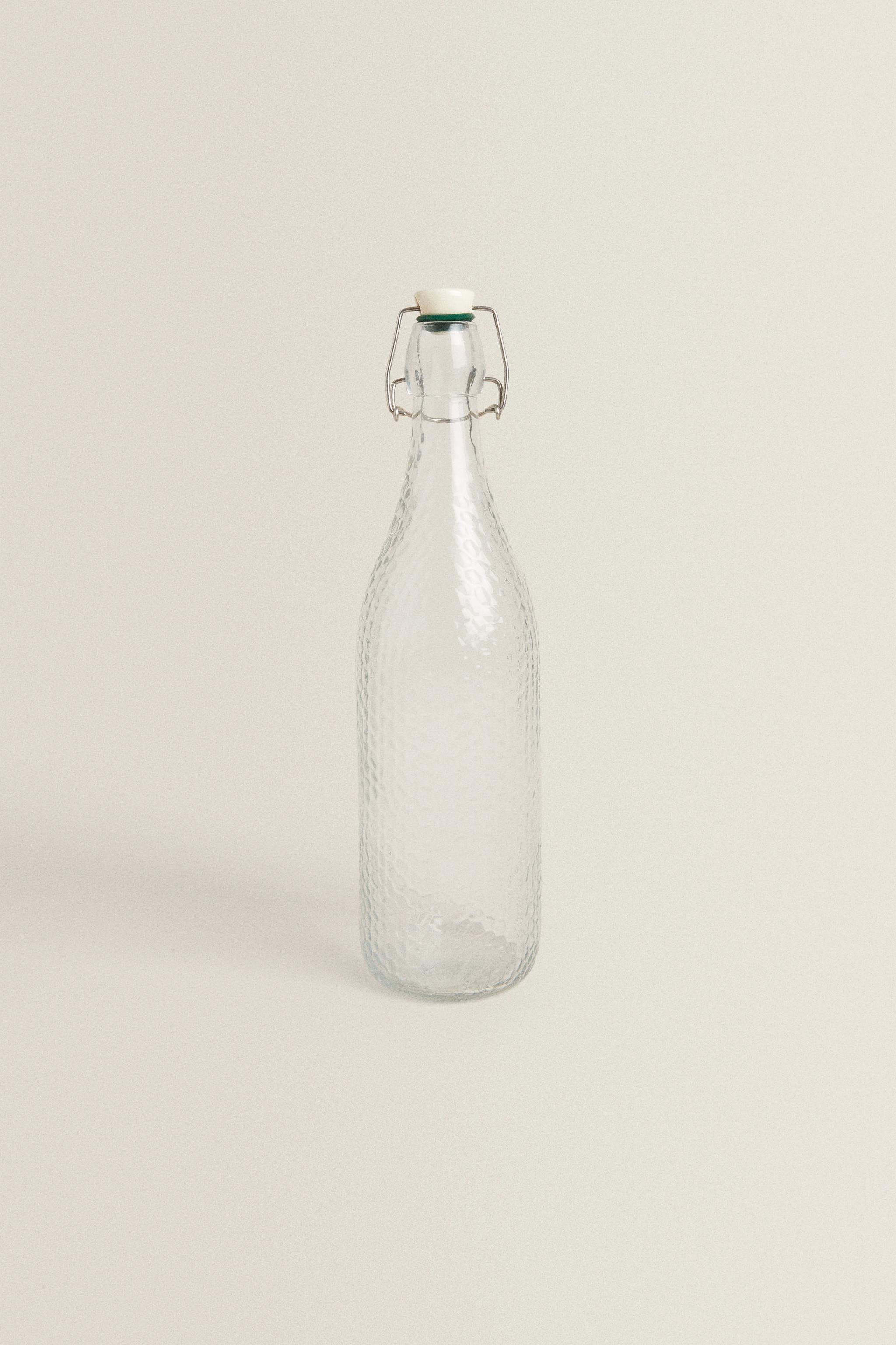 BOTTLE WITH CERAMIC STOPPER