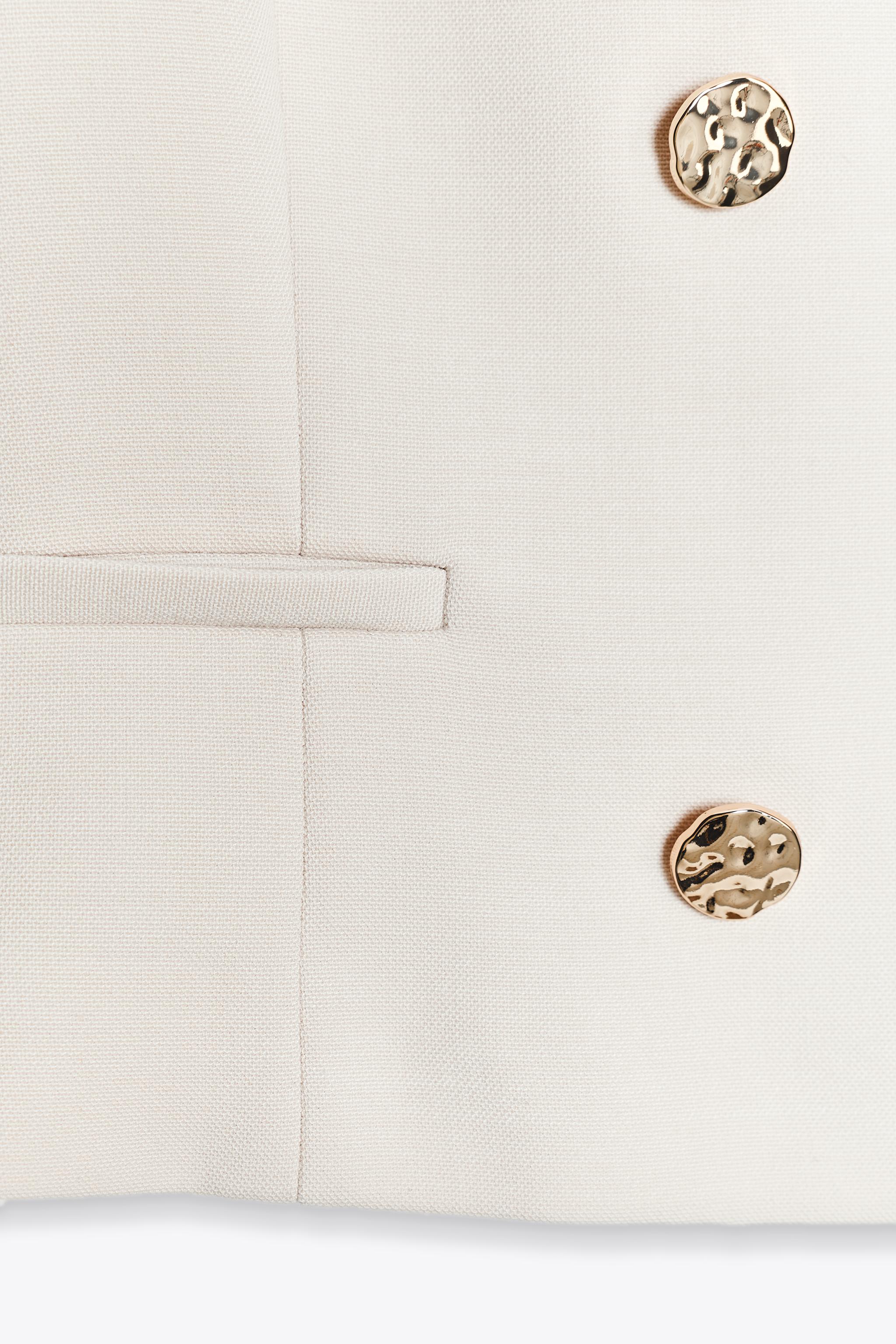 DOUBLE BREASTED SHORT BLAZER