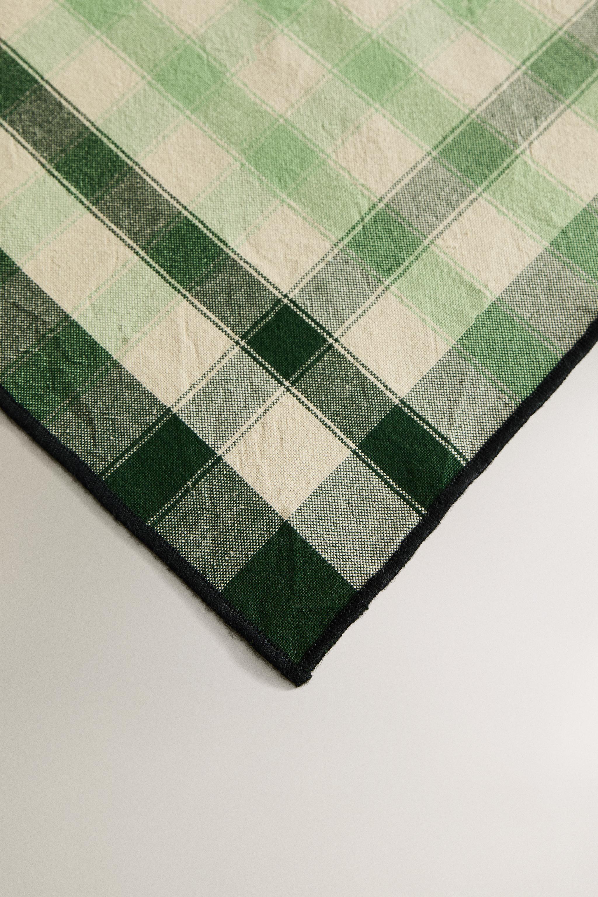 SET OF CHECKED COTTON NAPKINS (SET OF 2)