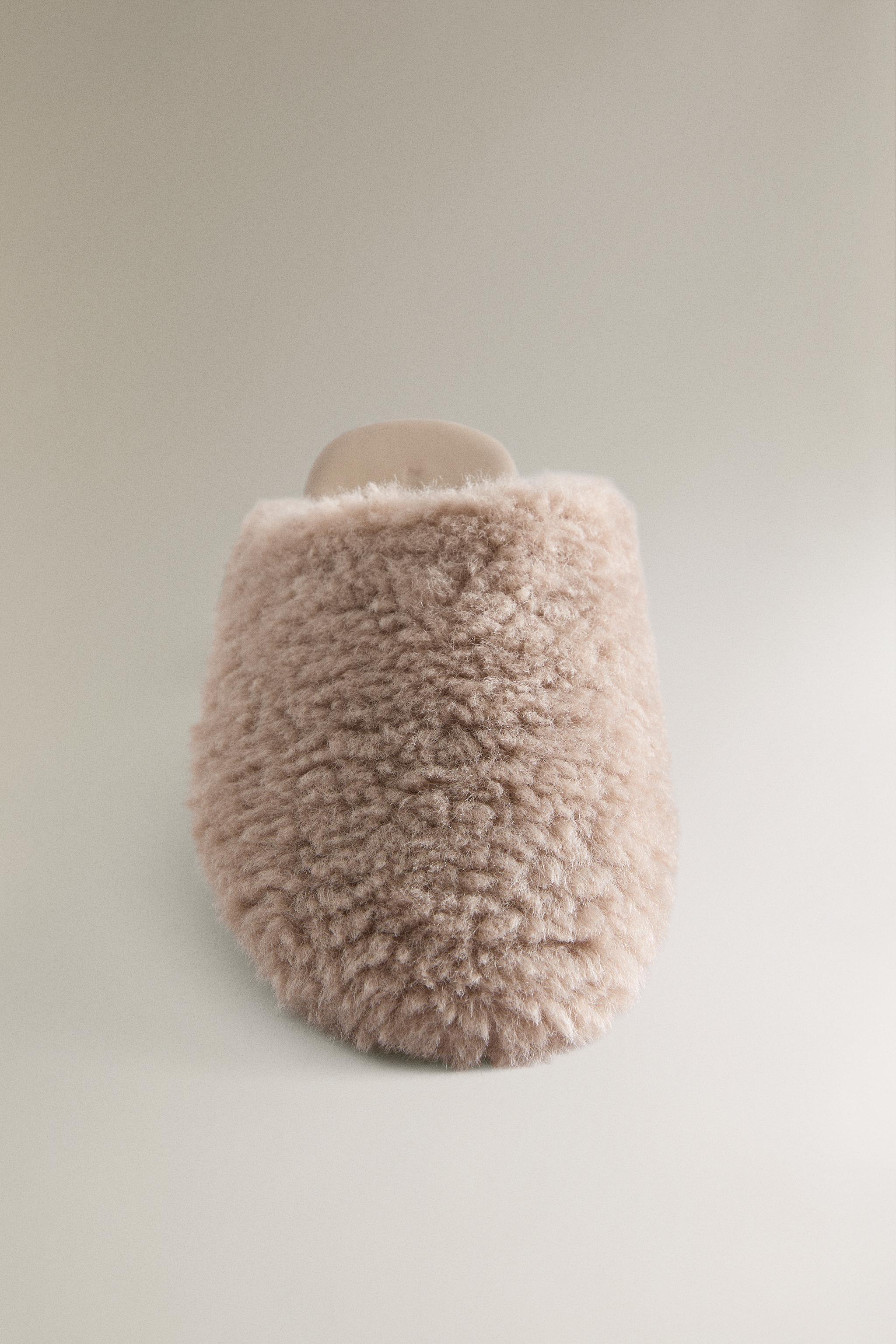 WARM LEATHER MULE SLIPPERS