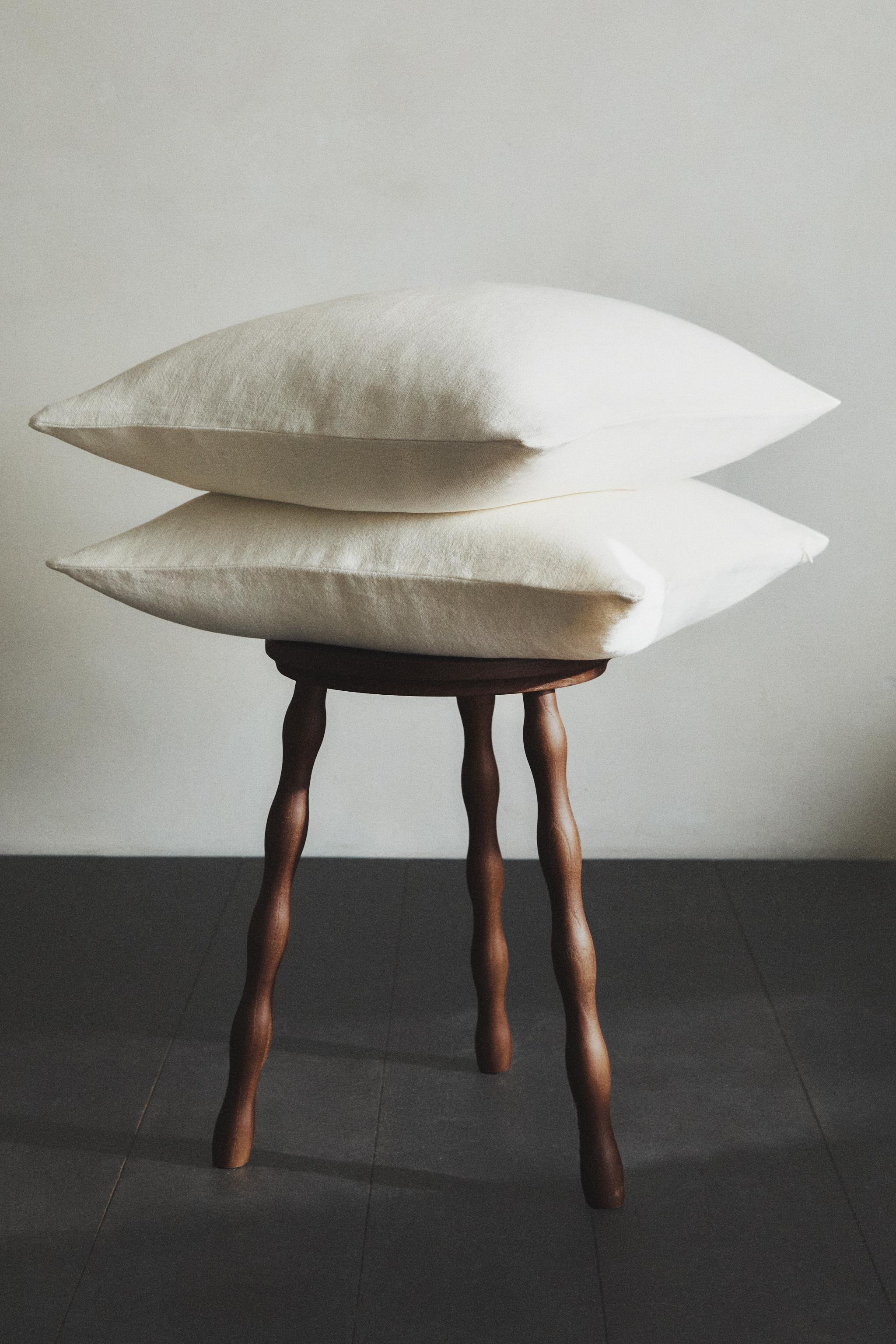 LINEN THROW PILLOW COVER