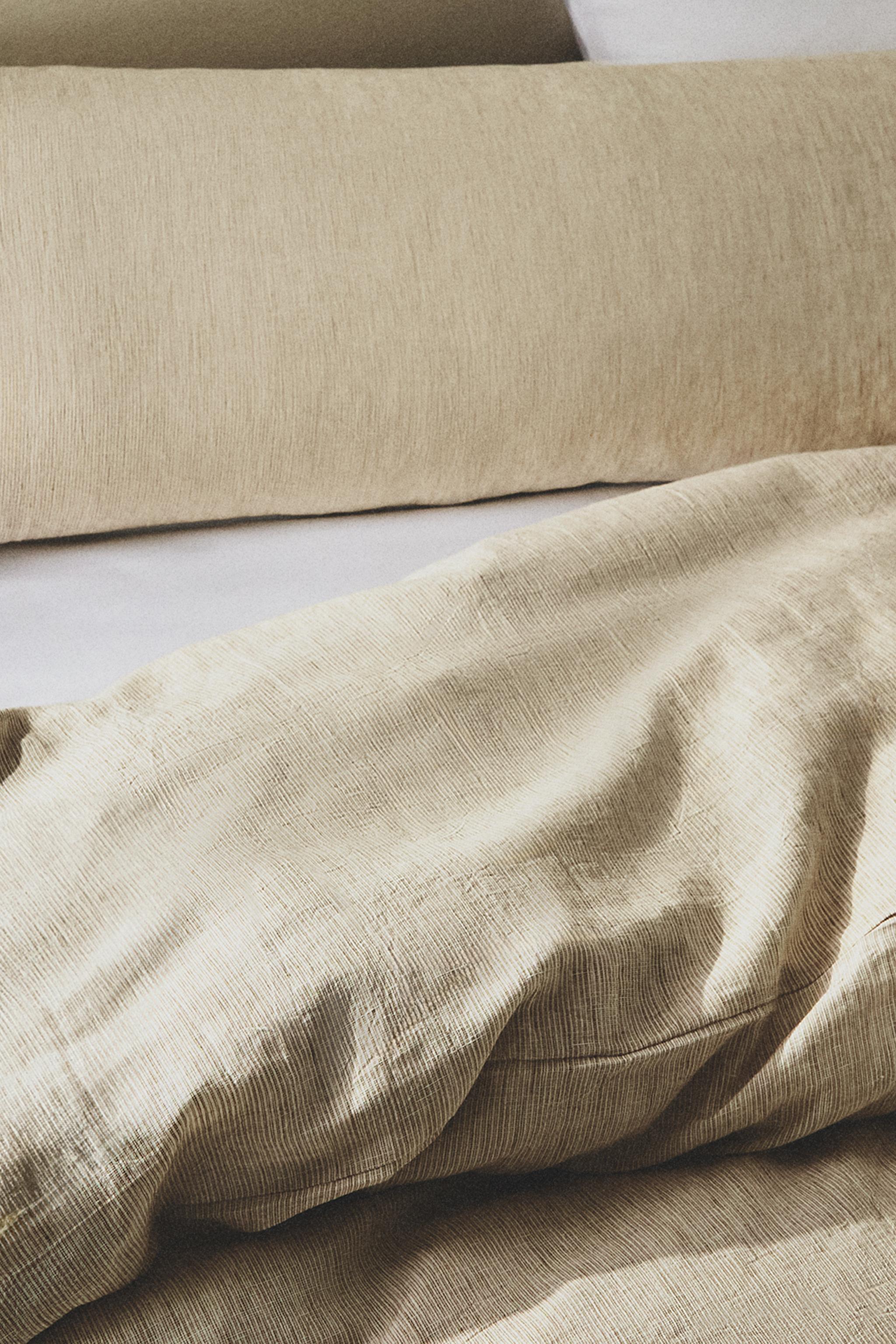 TEXTURED STRIPED DUVET COVER