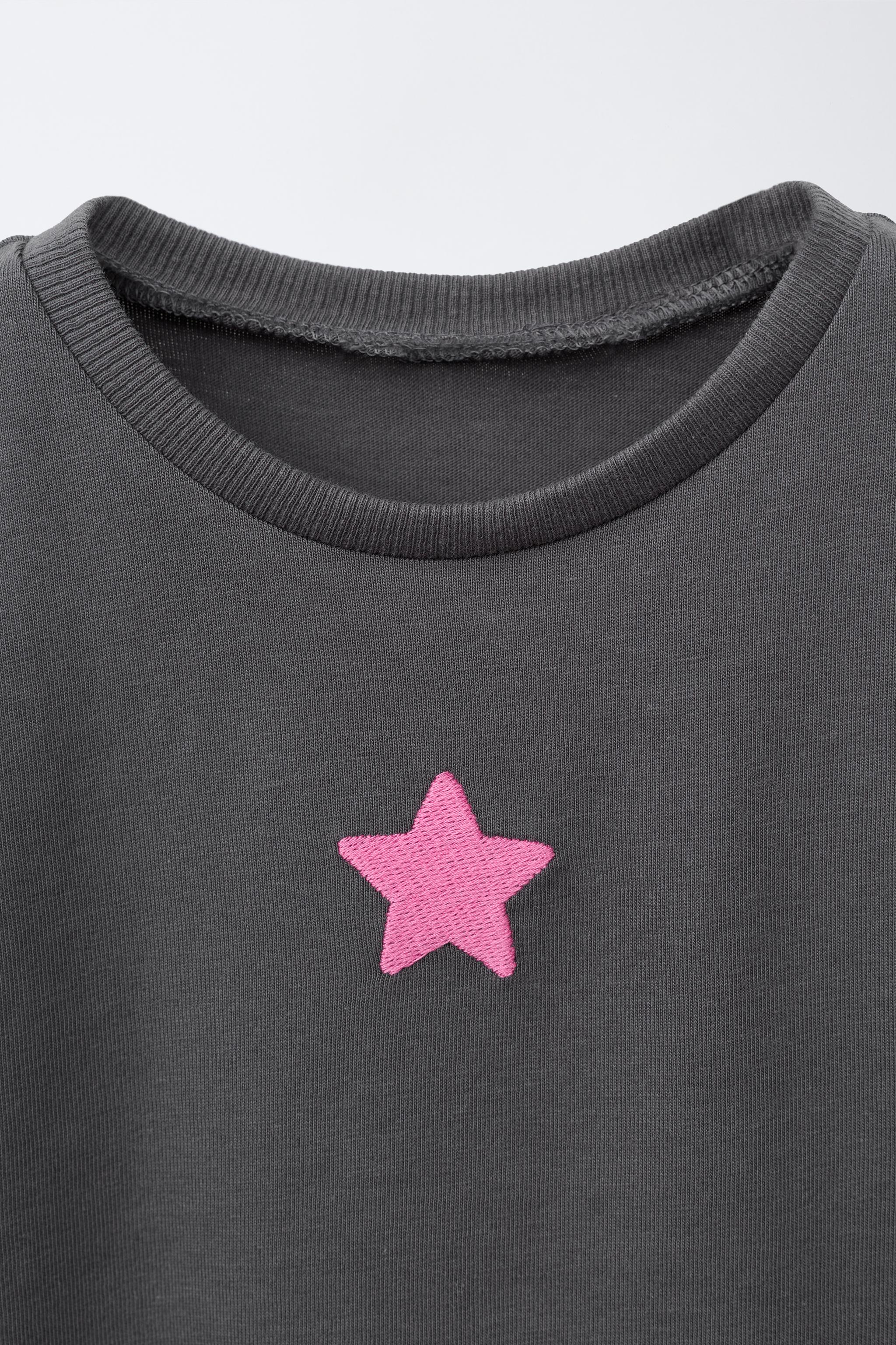 EMBROIDERED AND TEXT T-SHIRT