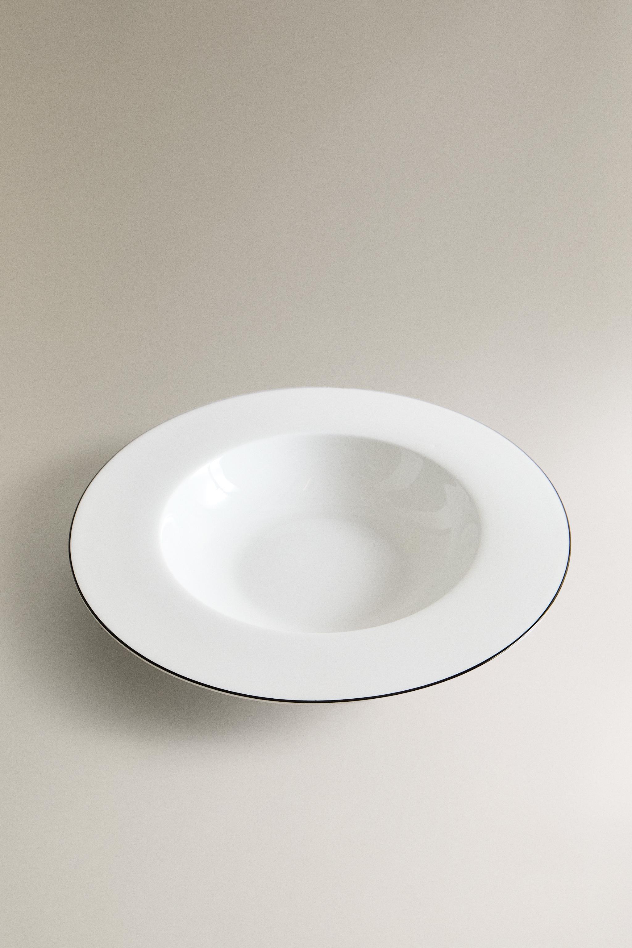BONE CHINA SOUP PLATE WITH BLACK RIM