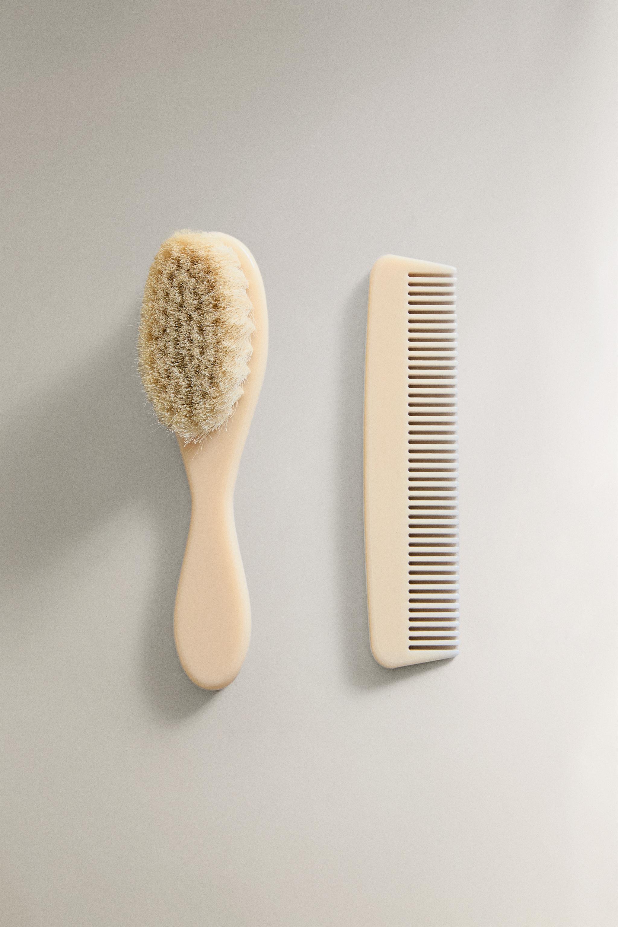 CHILDREN’S BRUSH AND COMB SET