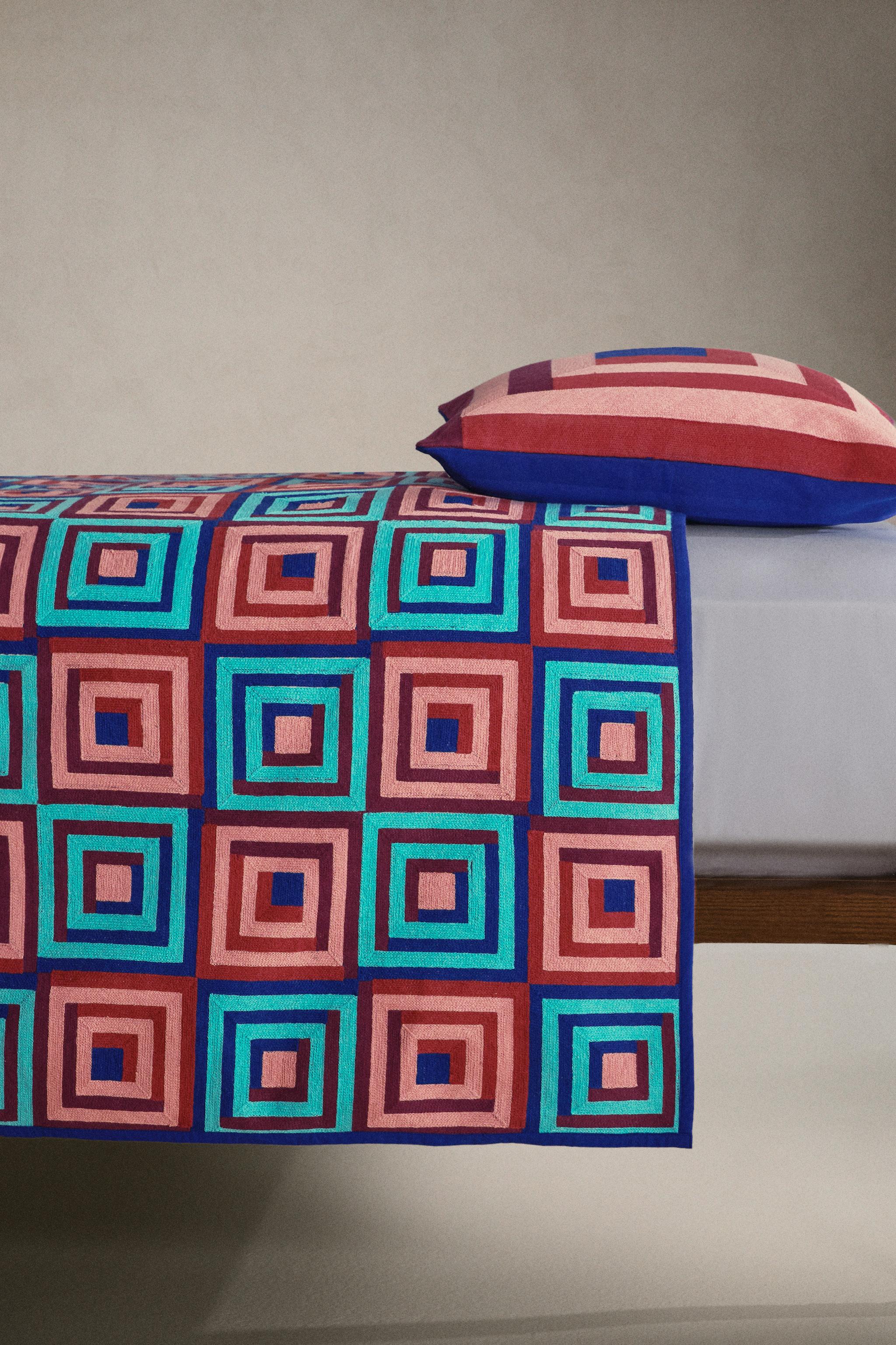 COTTON BEDSPREAD SQUARES X COLLAGERIE