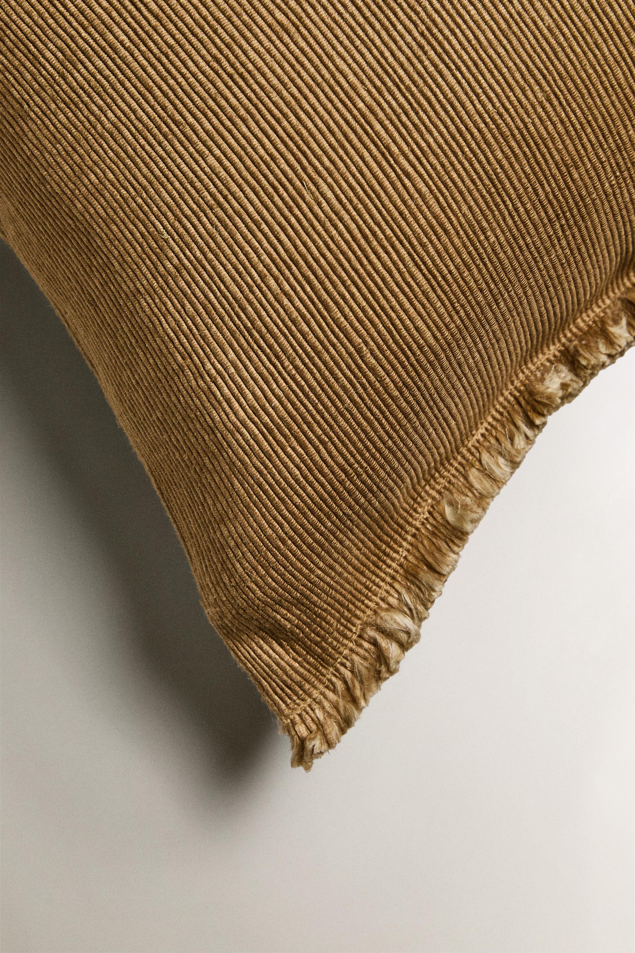 LINEN THROW PILLOW COVER