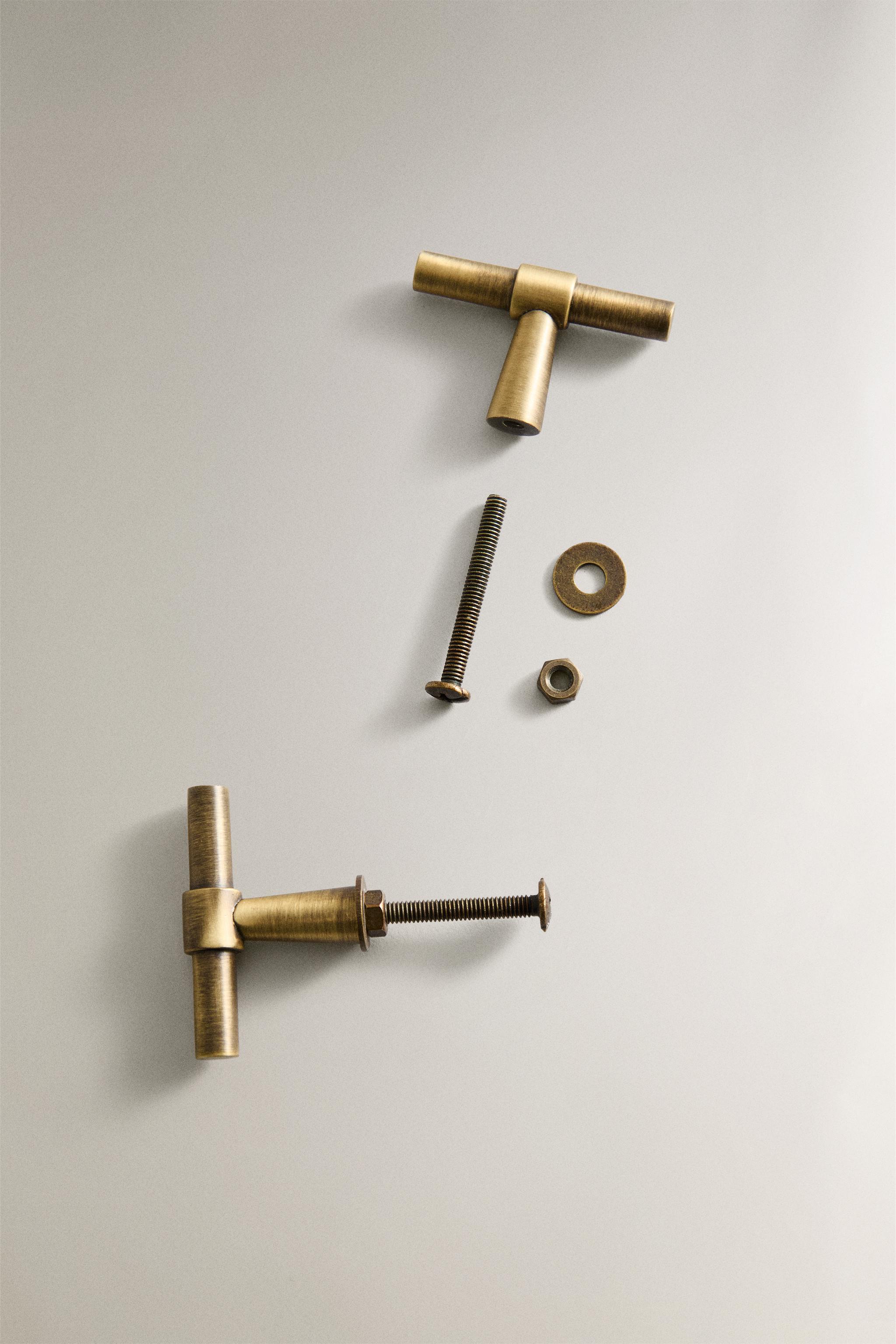 SET OF GOLD METALLIC KNOBS (SET OF 2)