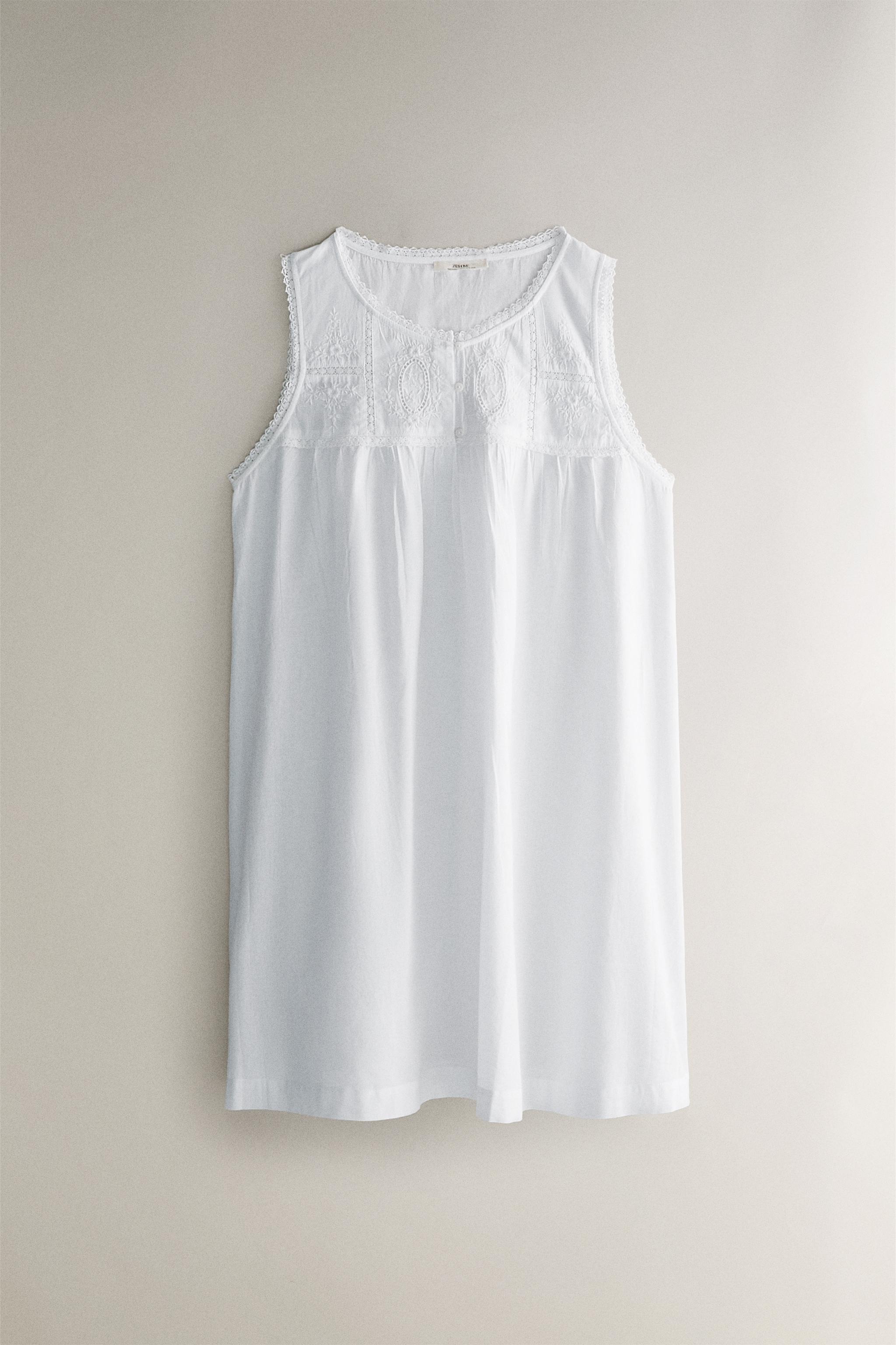 EMBROIDERED COTTON NIGHTGOWN