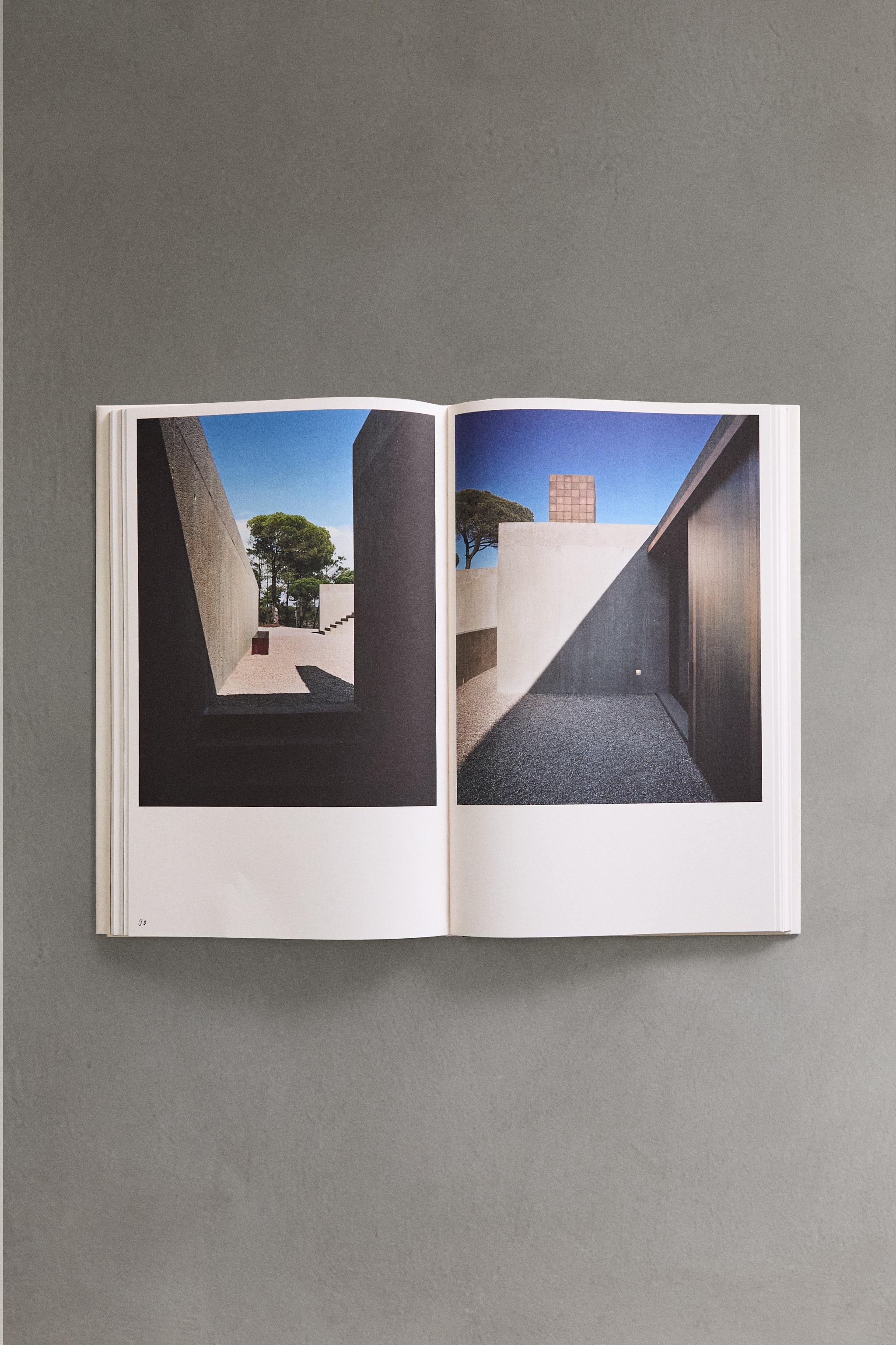 VINCENT VAN DUYSEN: PRIVATE BOOK