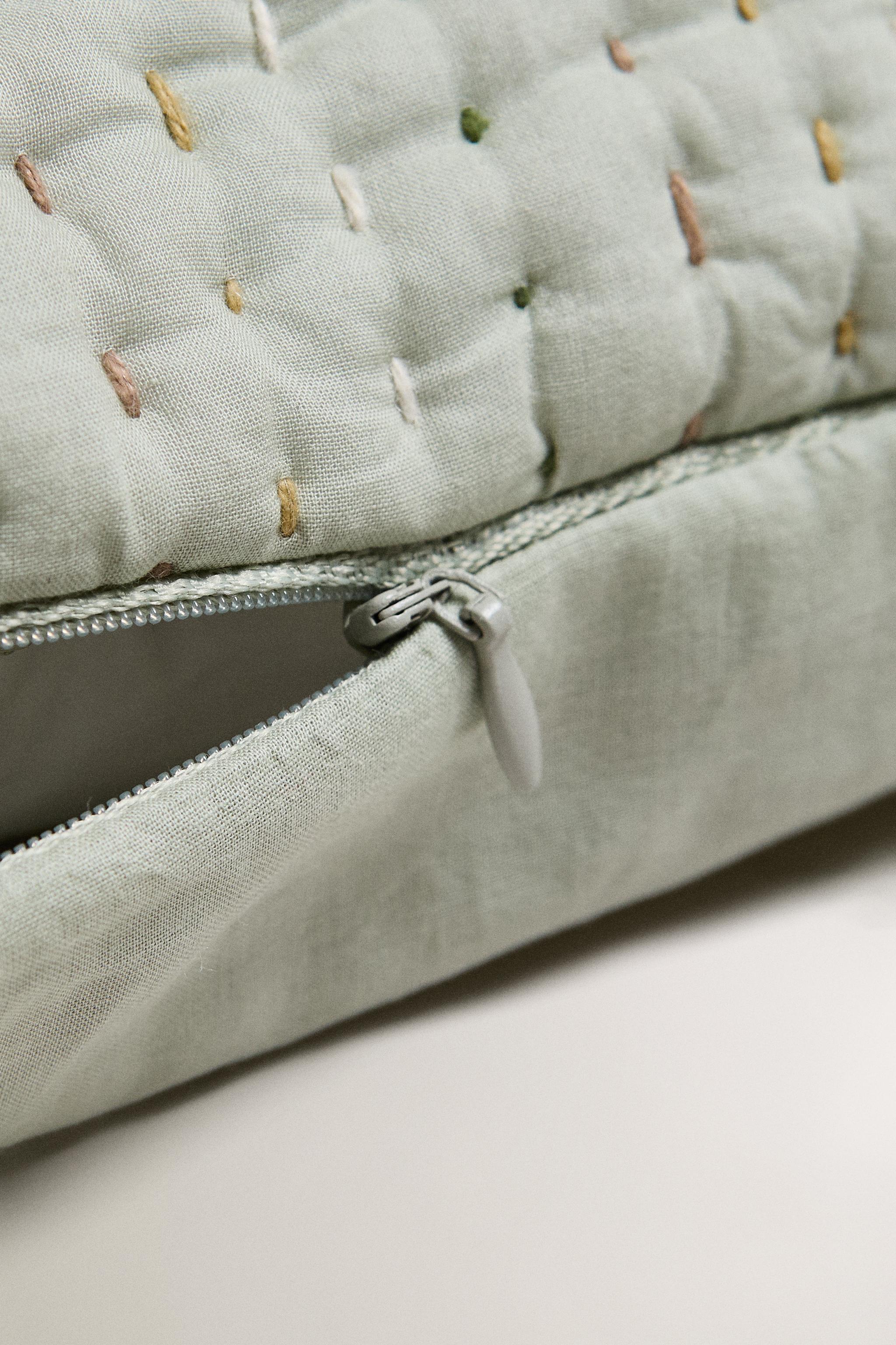 BACKSTITCHED THROW PILLOW COVER