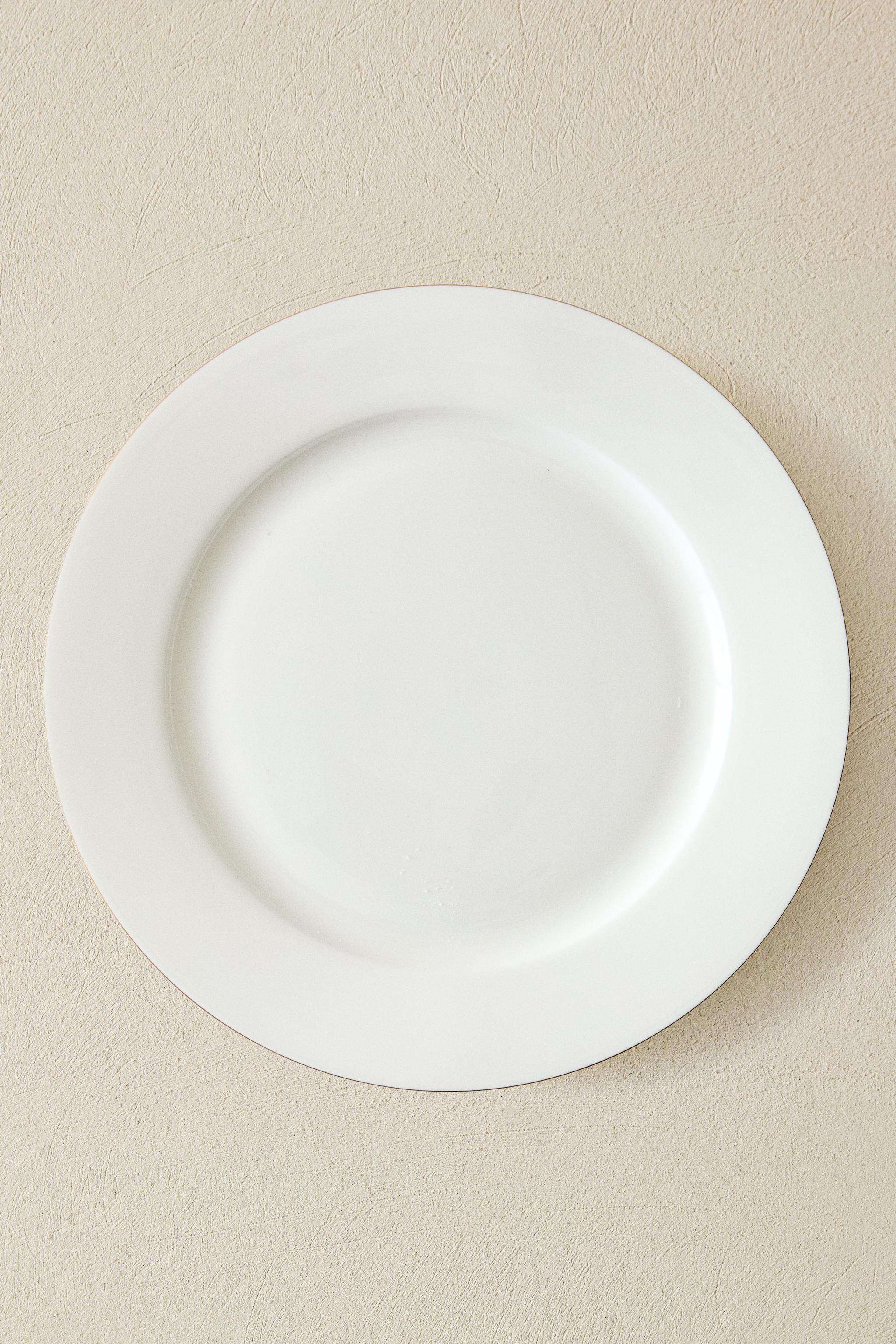 RIMMED BONE CHINA DINNER PLATE