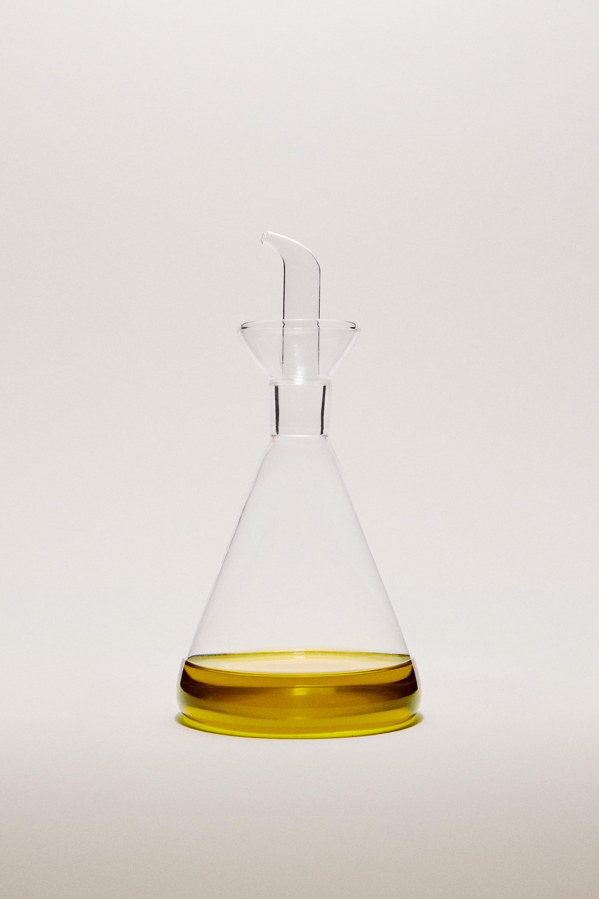 BOROSILICATE GLASS CRUET