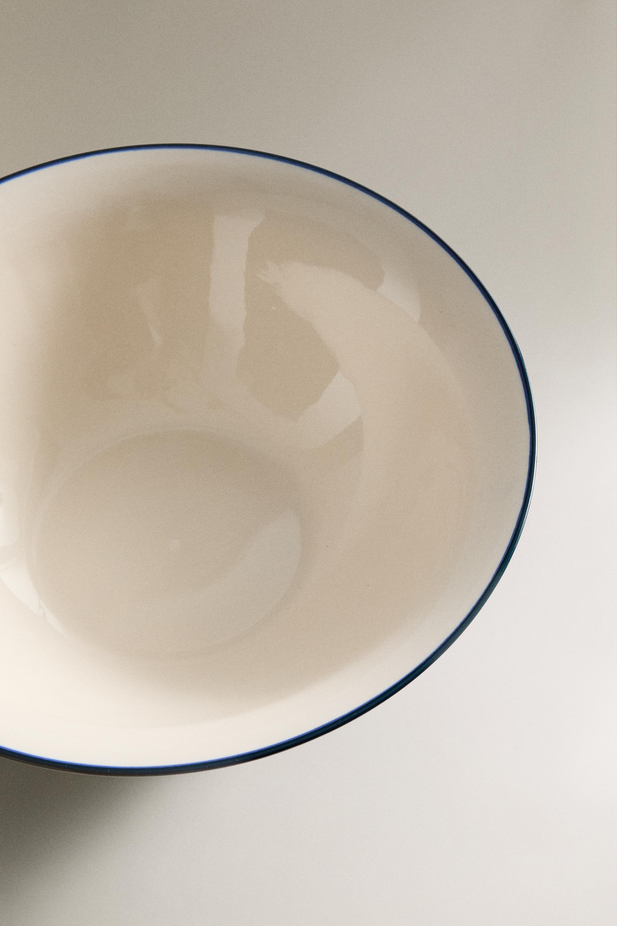 SALAD BOWL WITH CONTRAST RIM