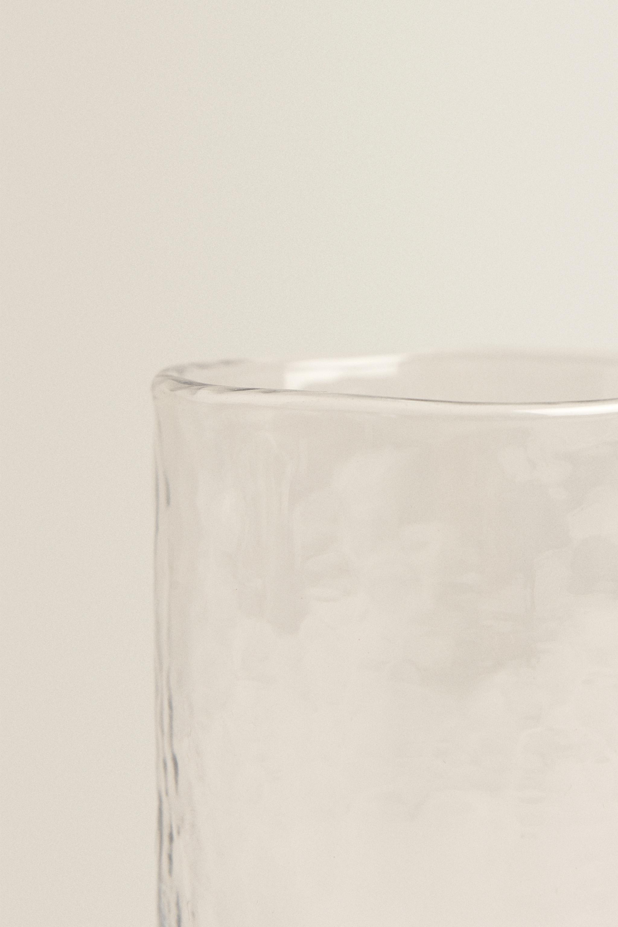 HAMMERED GLASS SOFT DRINK TUMBLER
