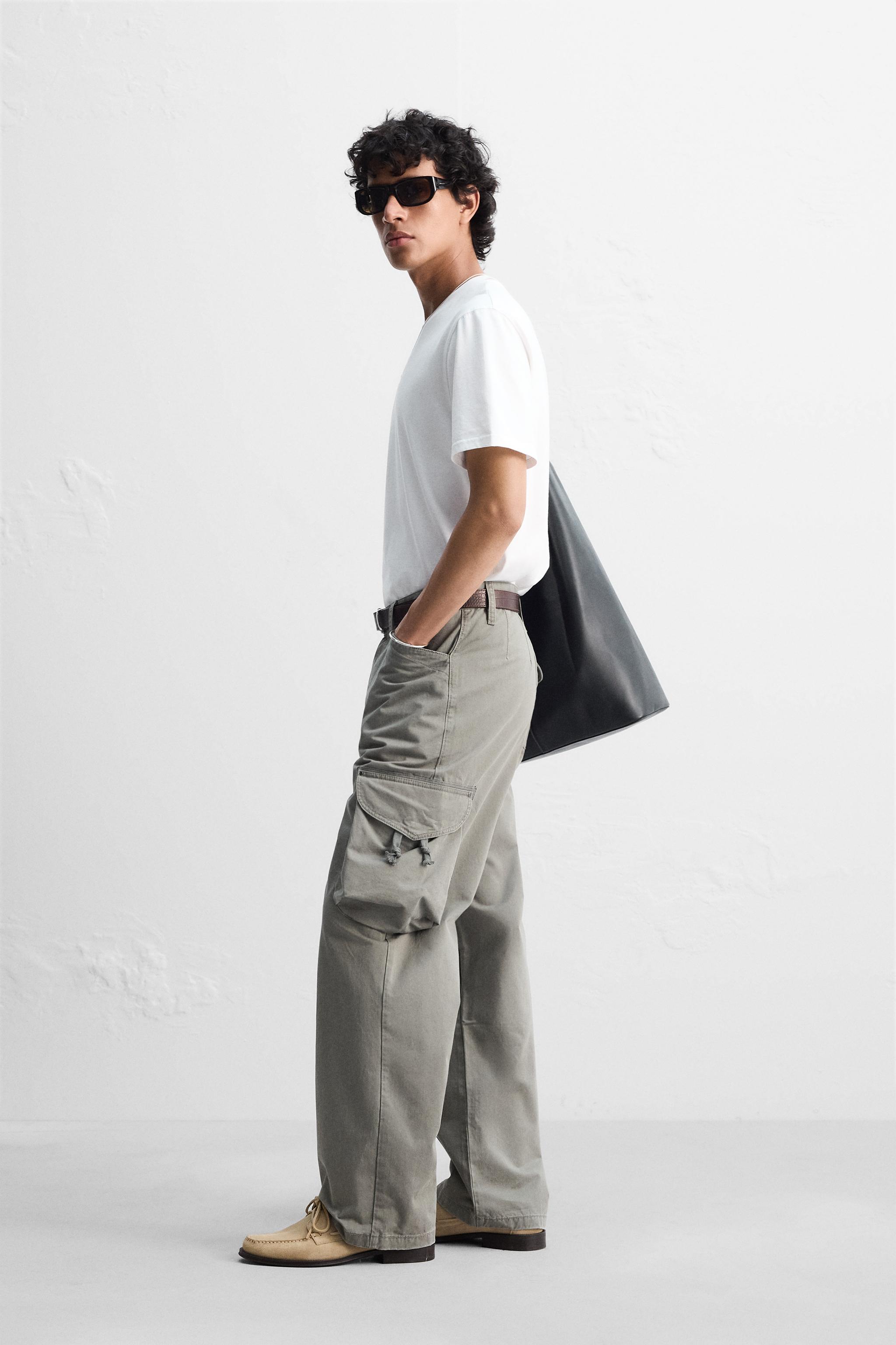 REGULAR FIT MEDIUM WEIGHT T-SHIRT