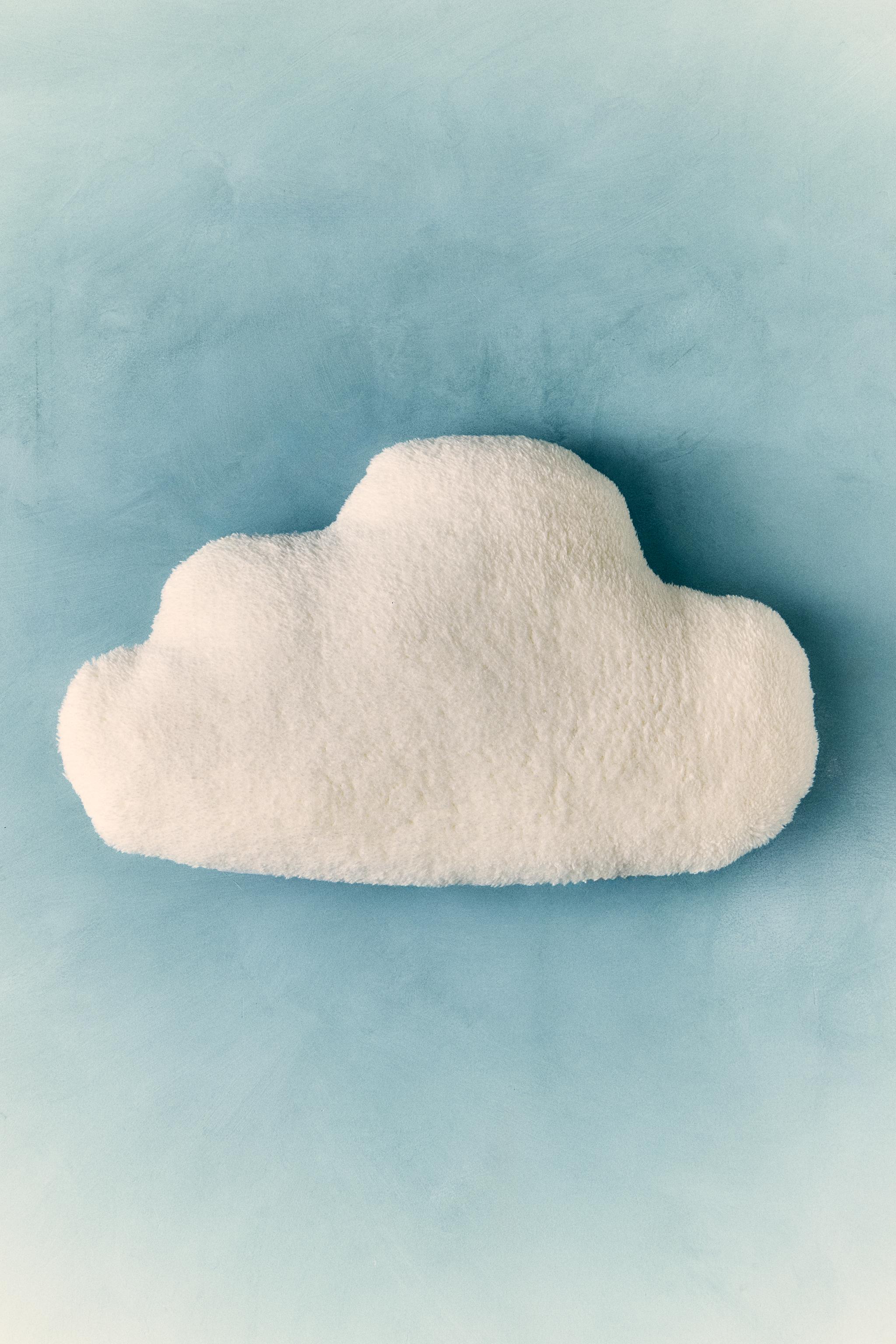 CHILDREN’S FAUX FUR MUSLIN CLOUD THROW PILLOW
