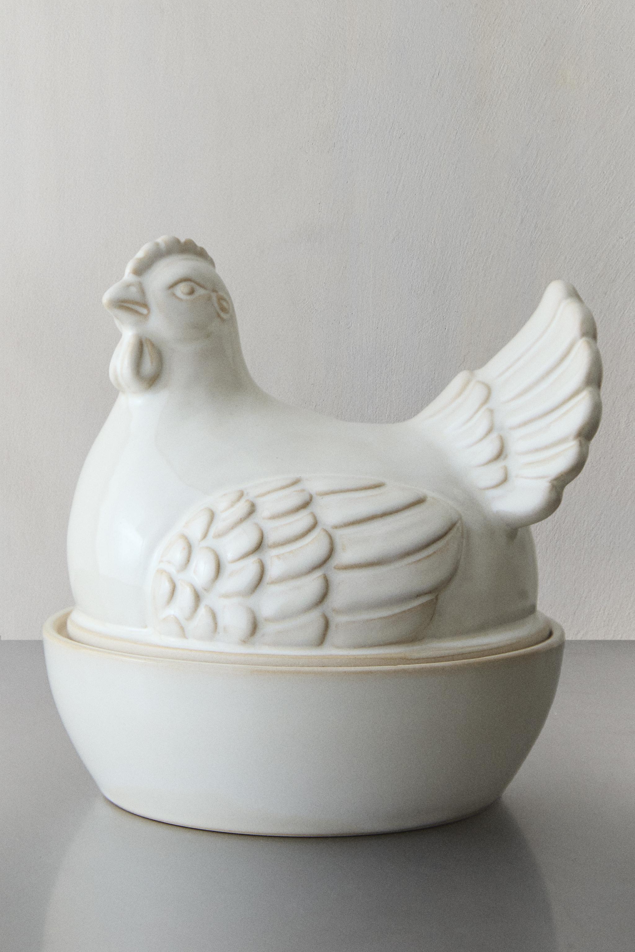 CERAMIC HEN STORAGE JAR
