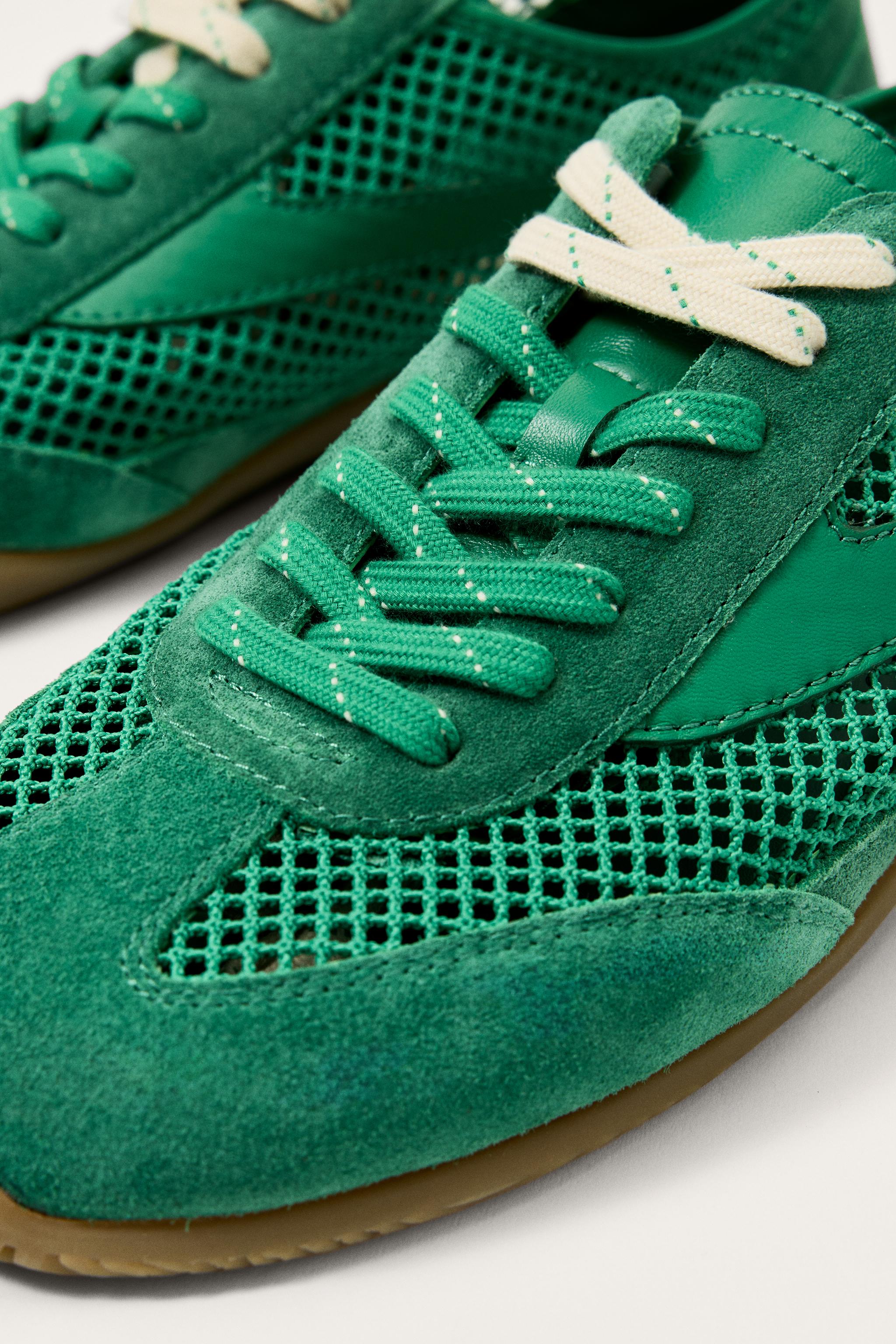 LIMITED EDITION RETRO STYLE SNEAKERS