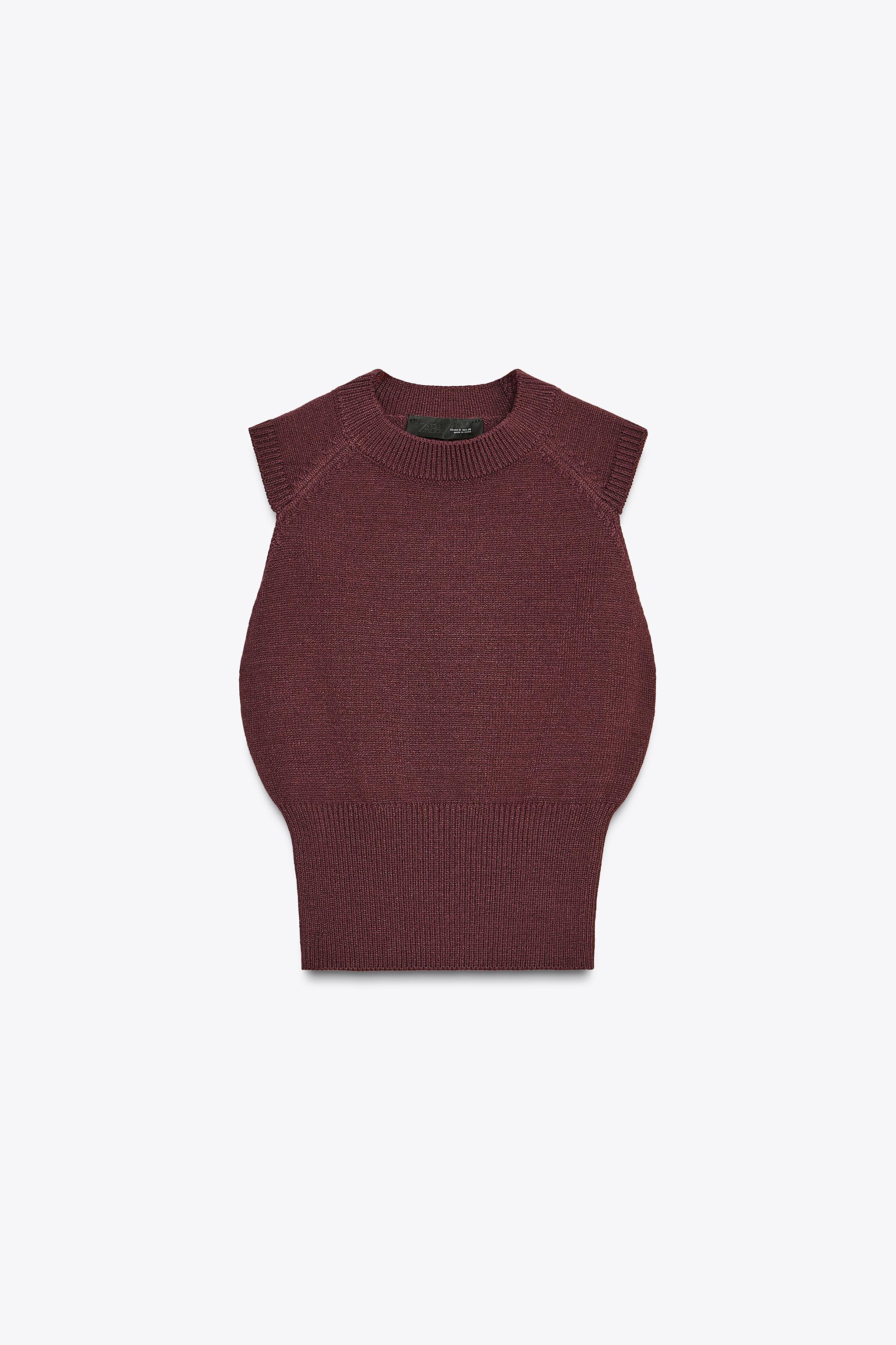SLEEVELESS KNIT TOP