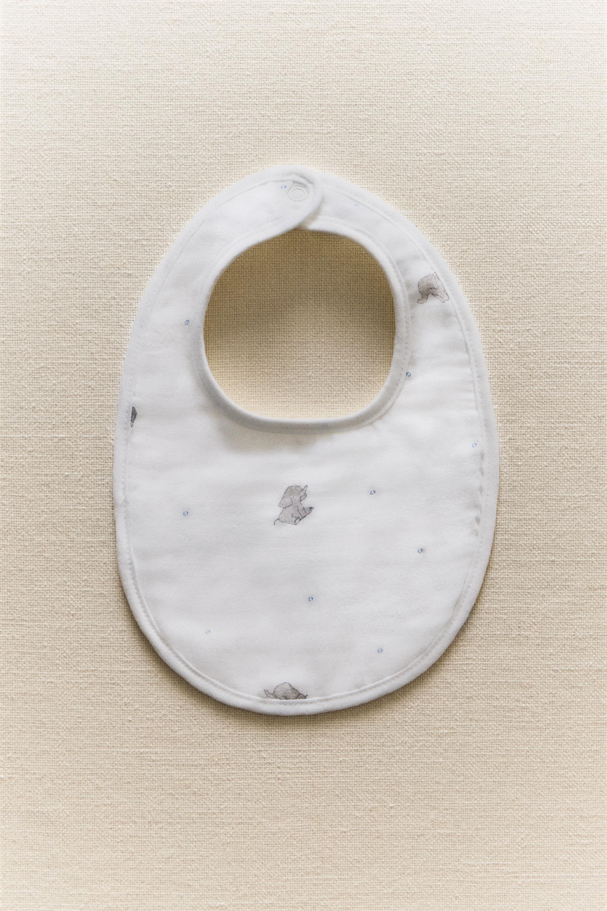 CHILDREN'S ELEPHANT MUSLIN BIB