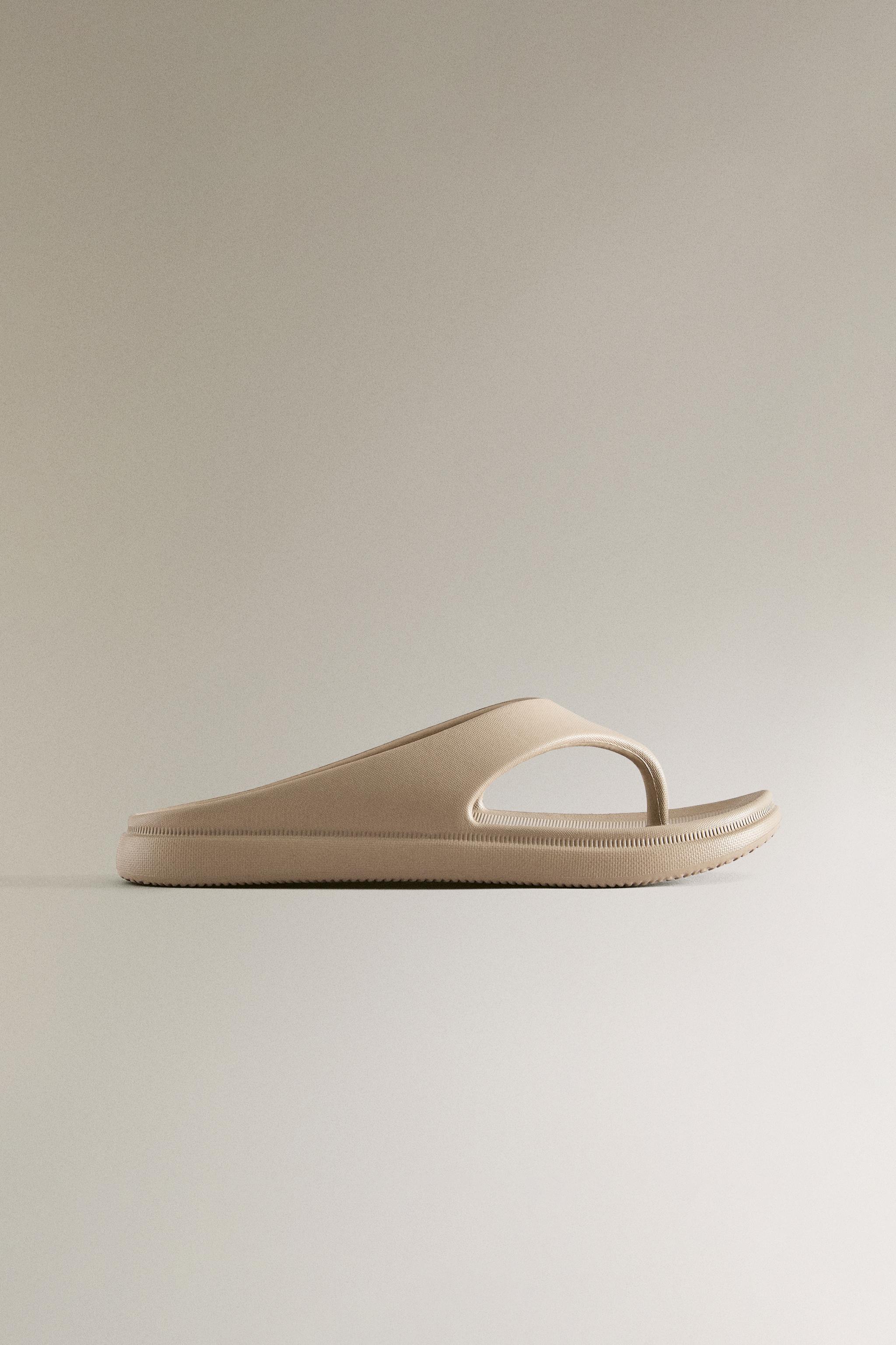 RUBBERIZED FLAT SANDALS