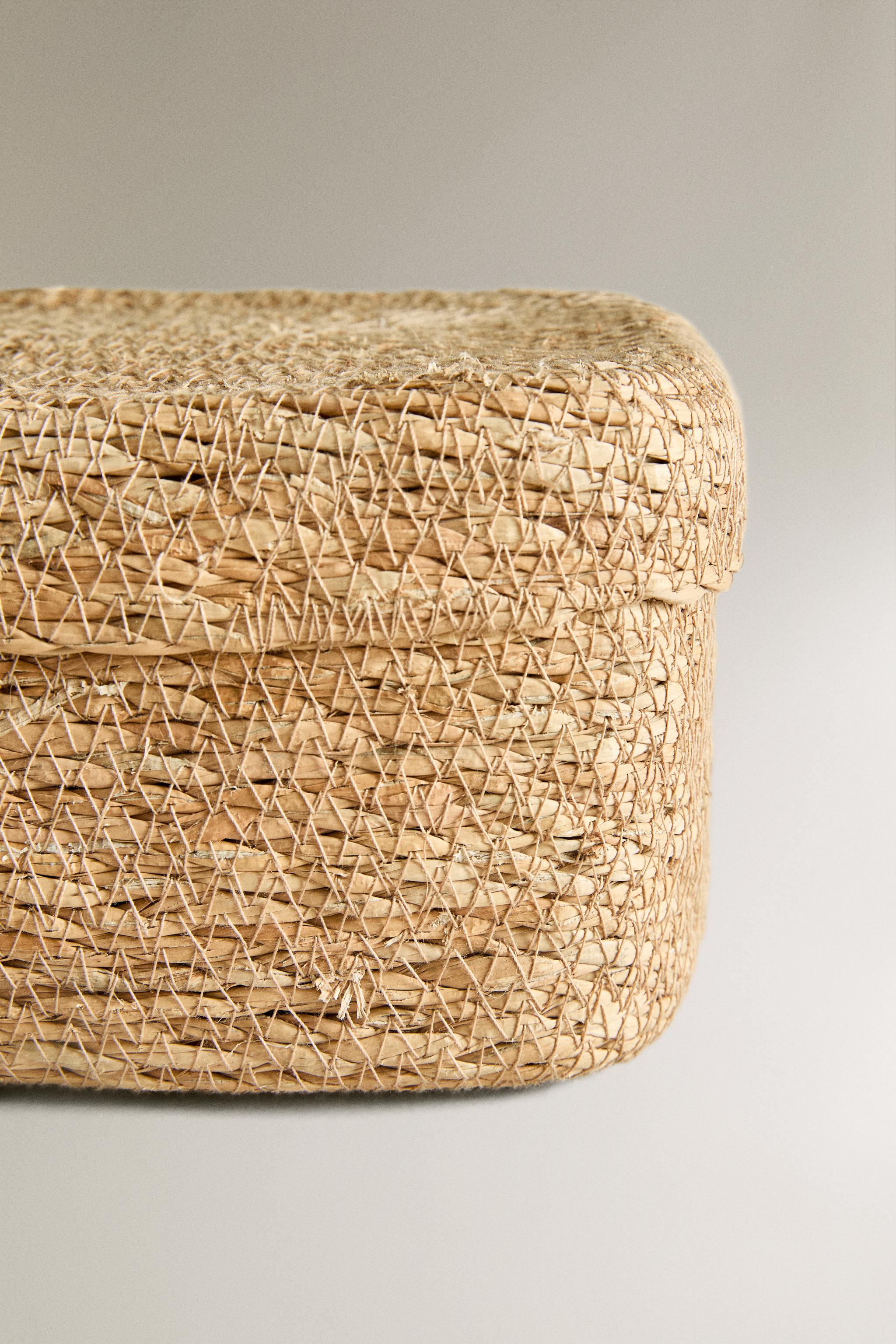 SEAGRASS BASKET WITH LID