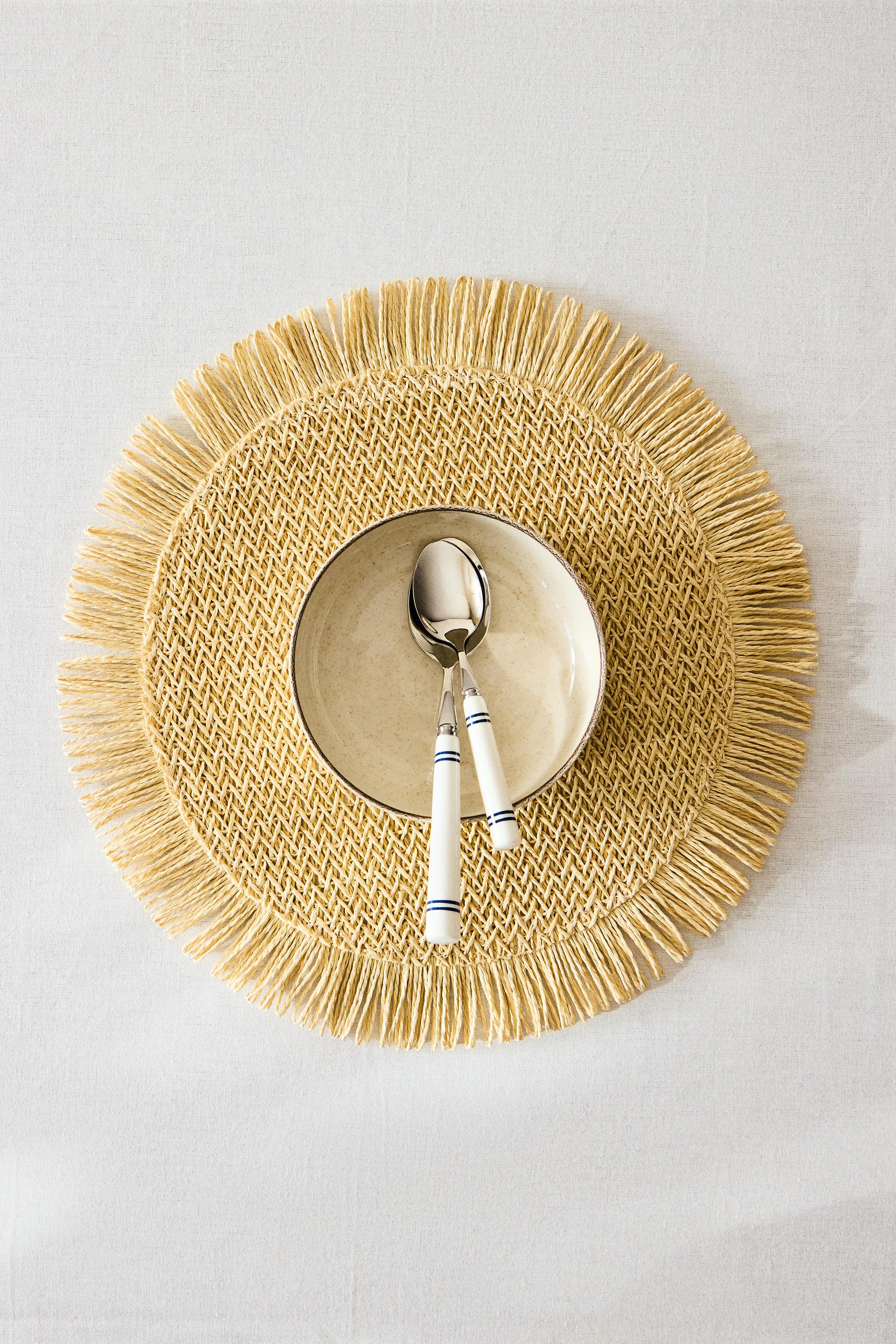 FRINGED PAPER PLACEMAT (PACK OF 2)