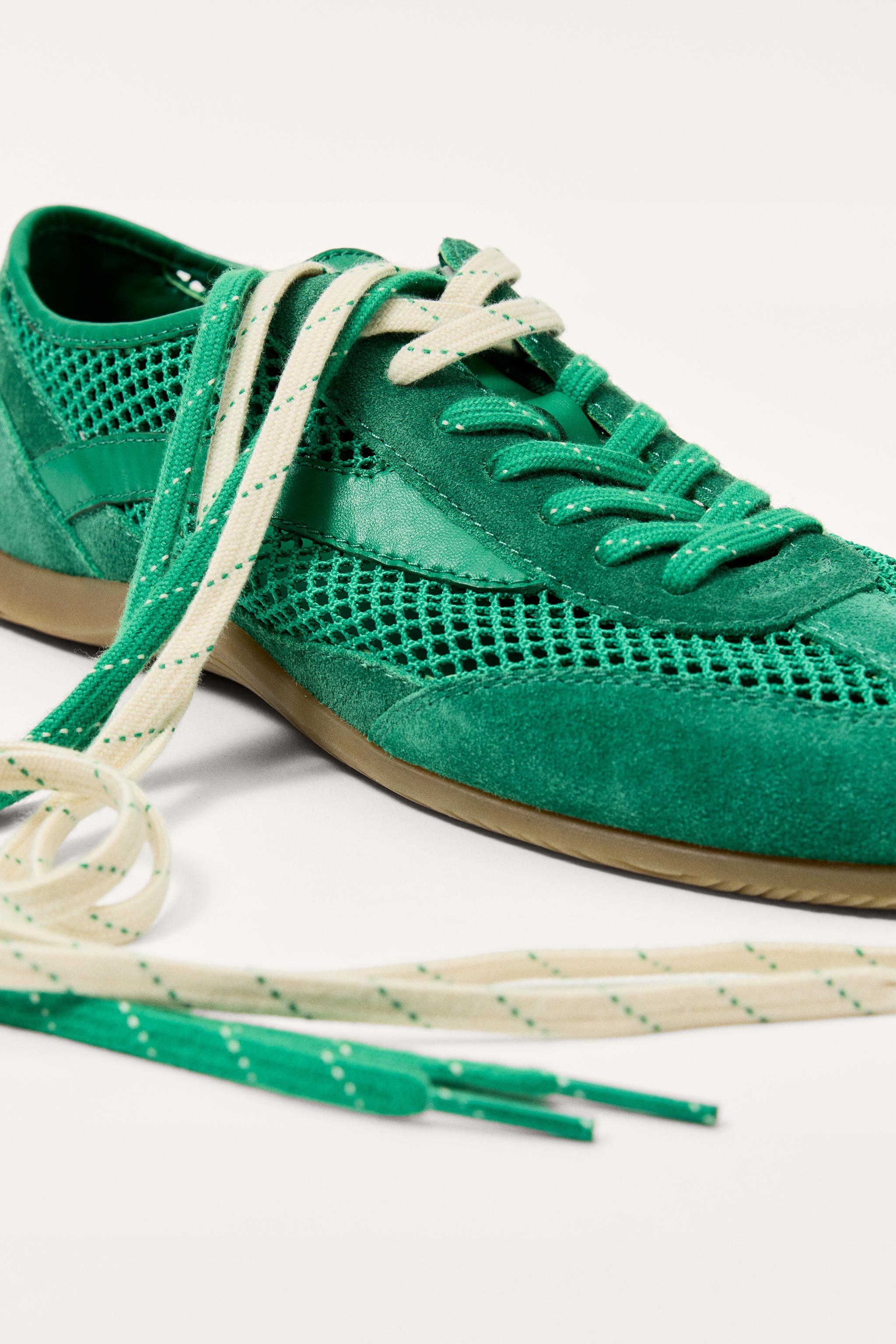 LIMITED EDITION RETRO STYLE SNEAKERS