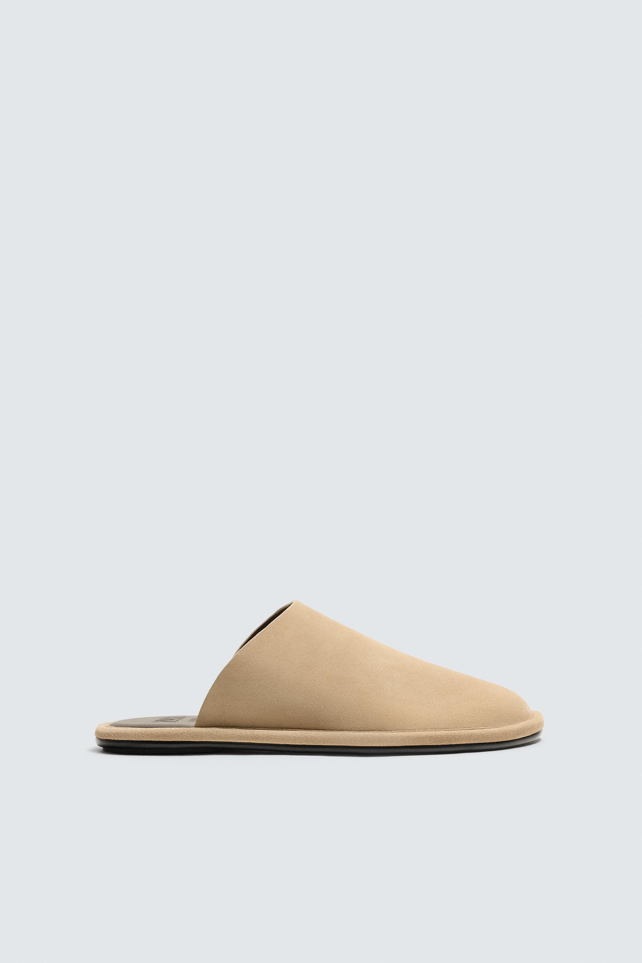 LIMITED EDITION LEATHER CLOGS