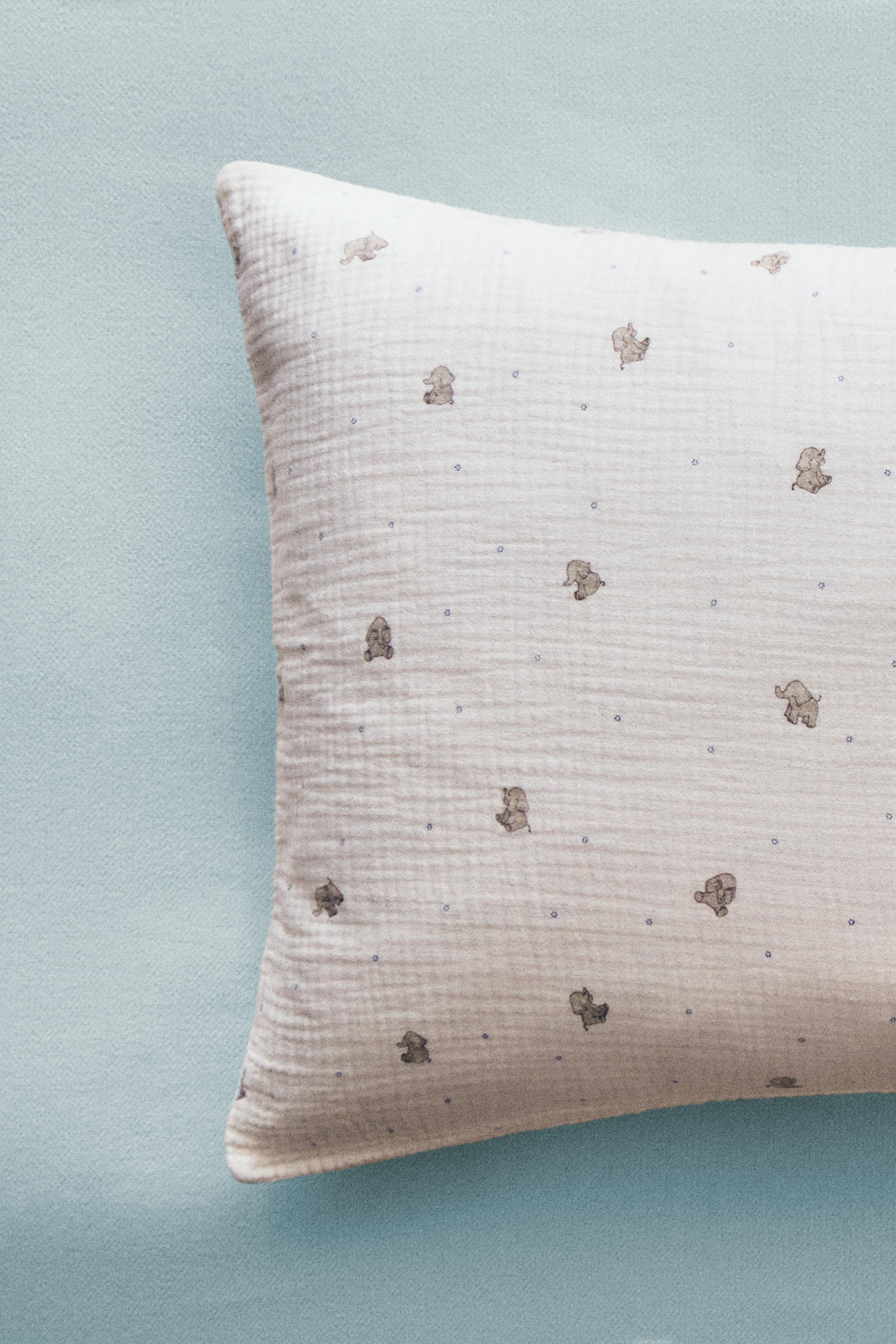 CHILDREN'S MUSLIN ELEPHANT PILLOWCASE