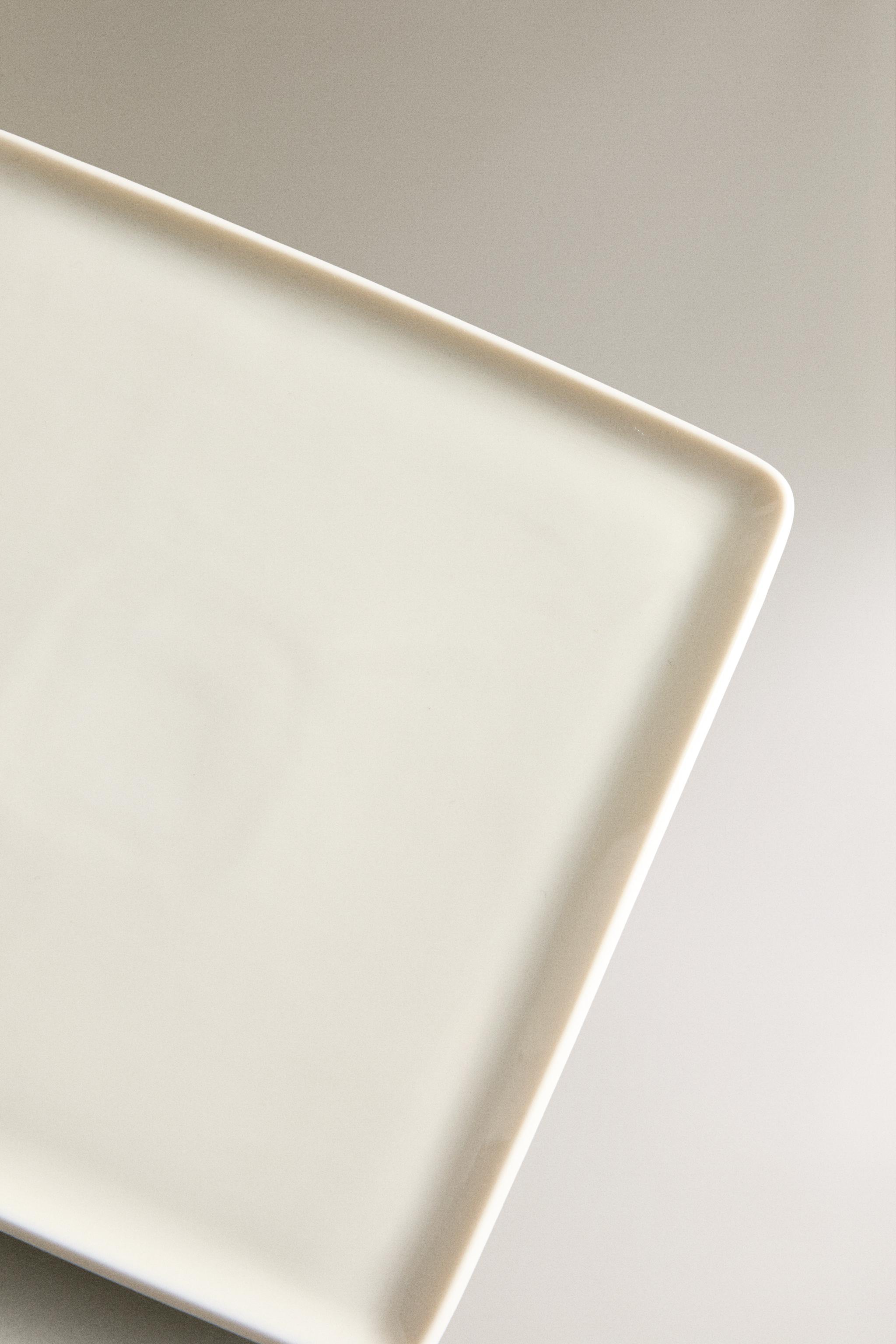 CERAMIC BATHROOM SOAP DISH