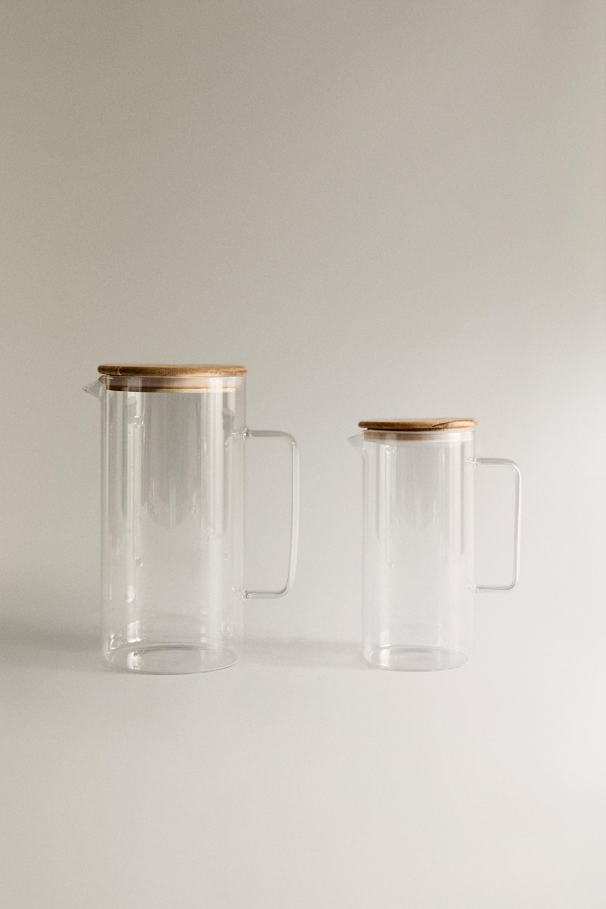 BOROSILICATE GLASS PITCHER WITH LID