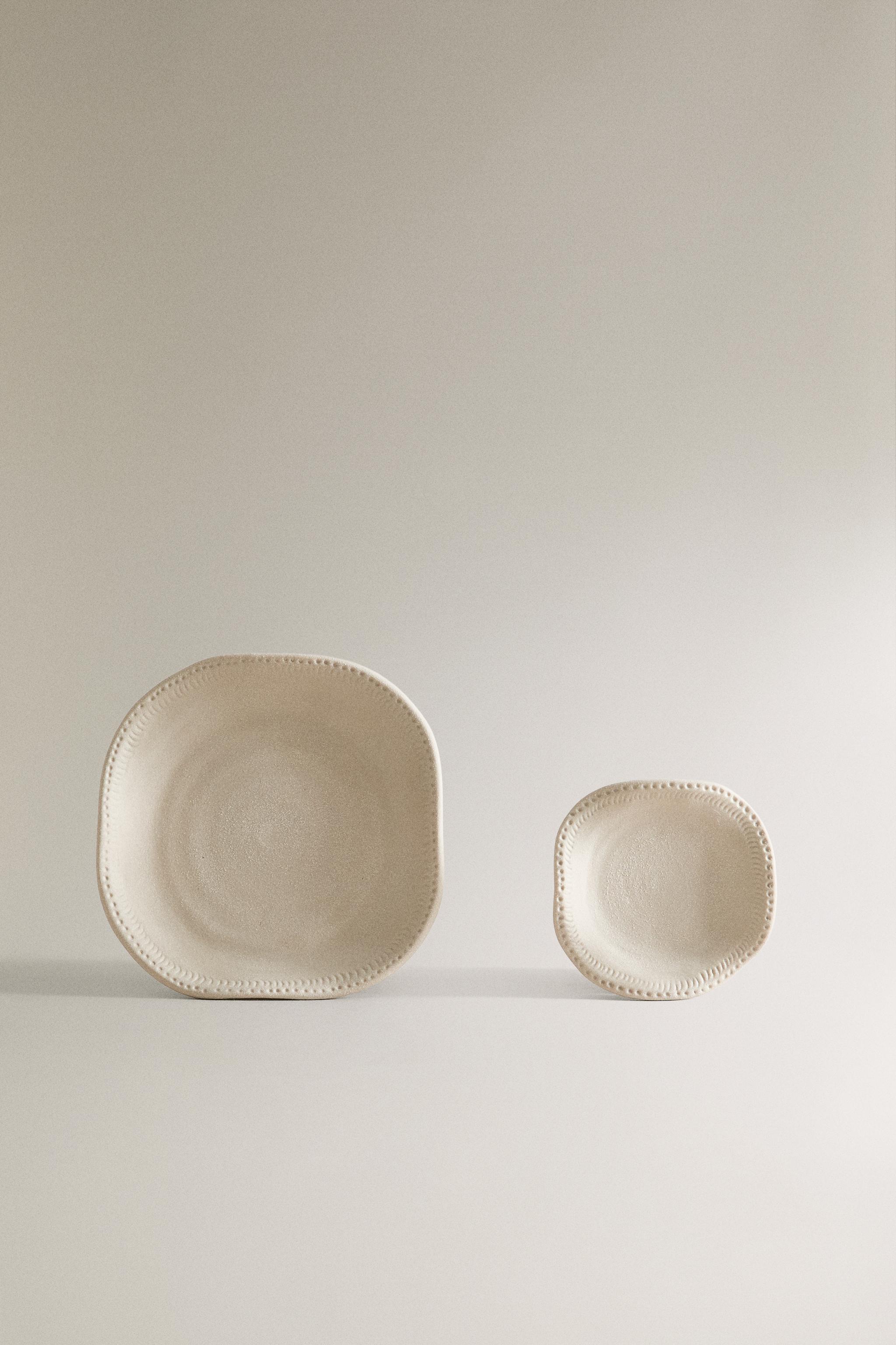 DECORATIVE IRREGULAR TRAY