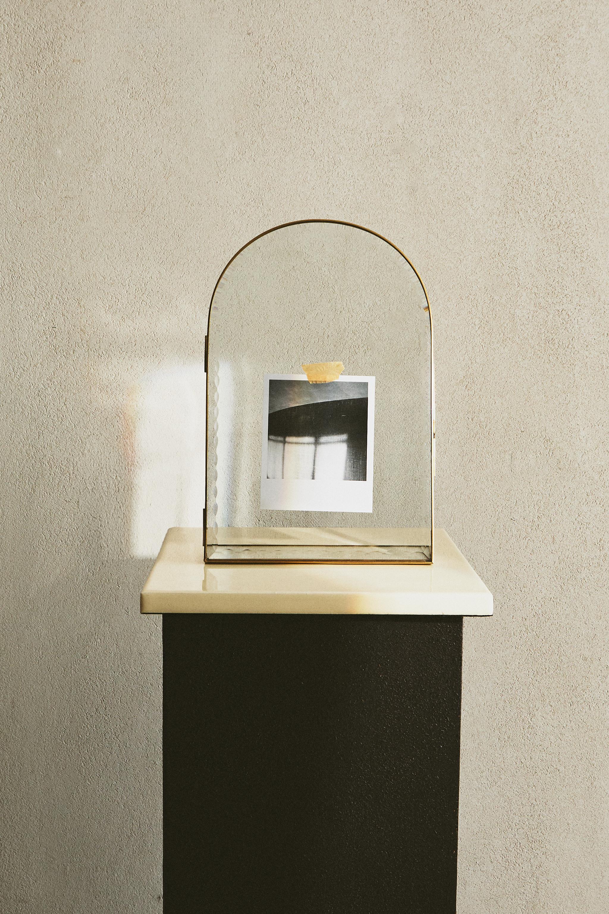 GOLDEN ARCH PICTURE FRAME