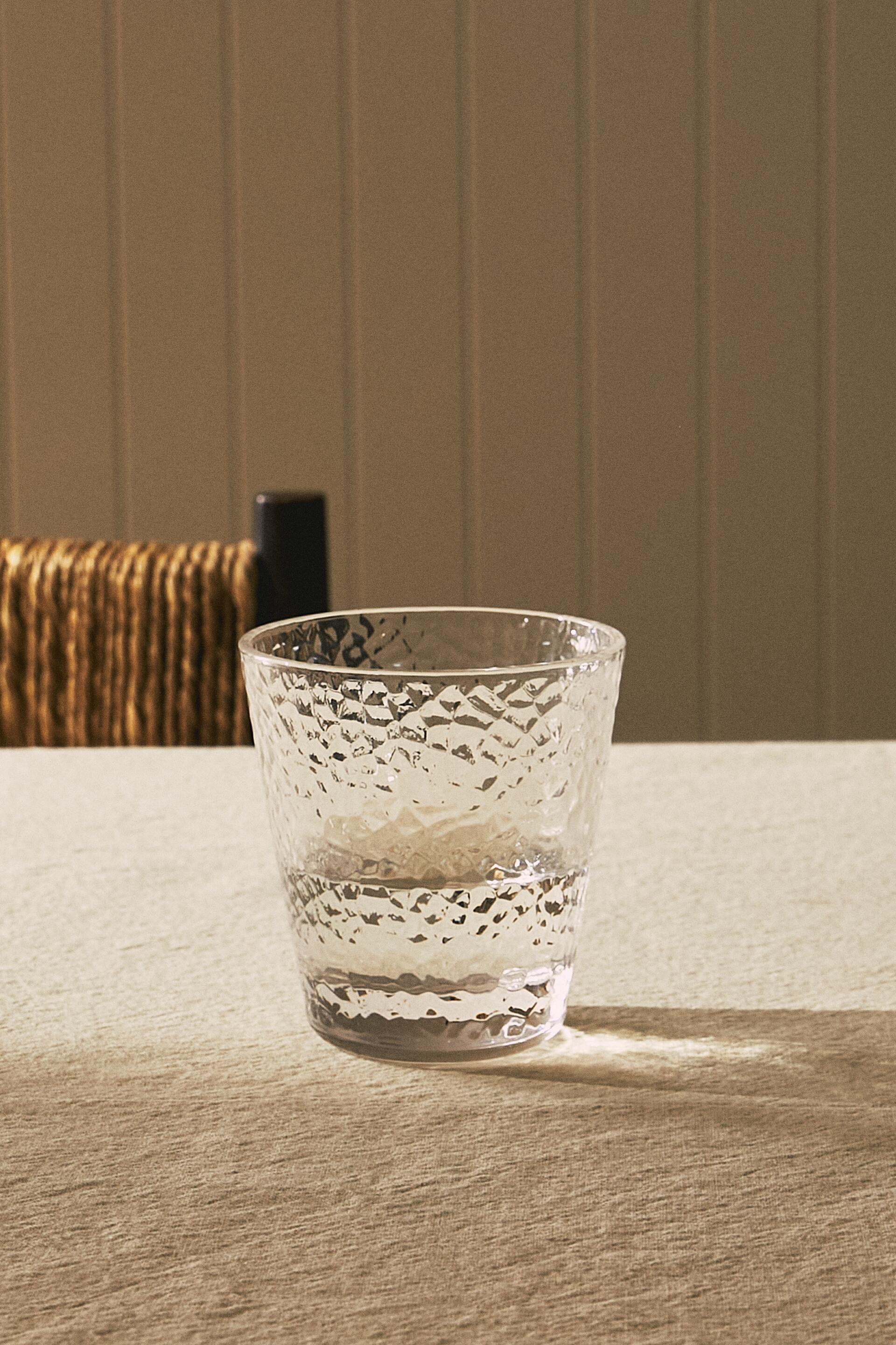 HAMMERED GLASS TUMBLER