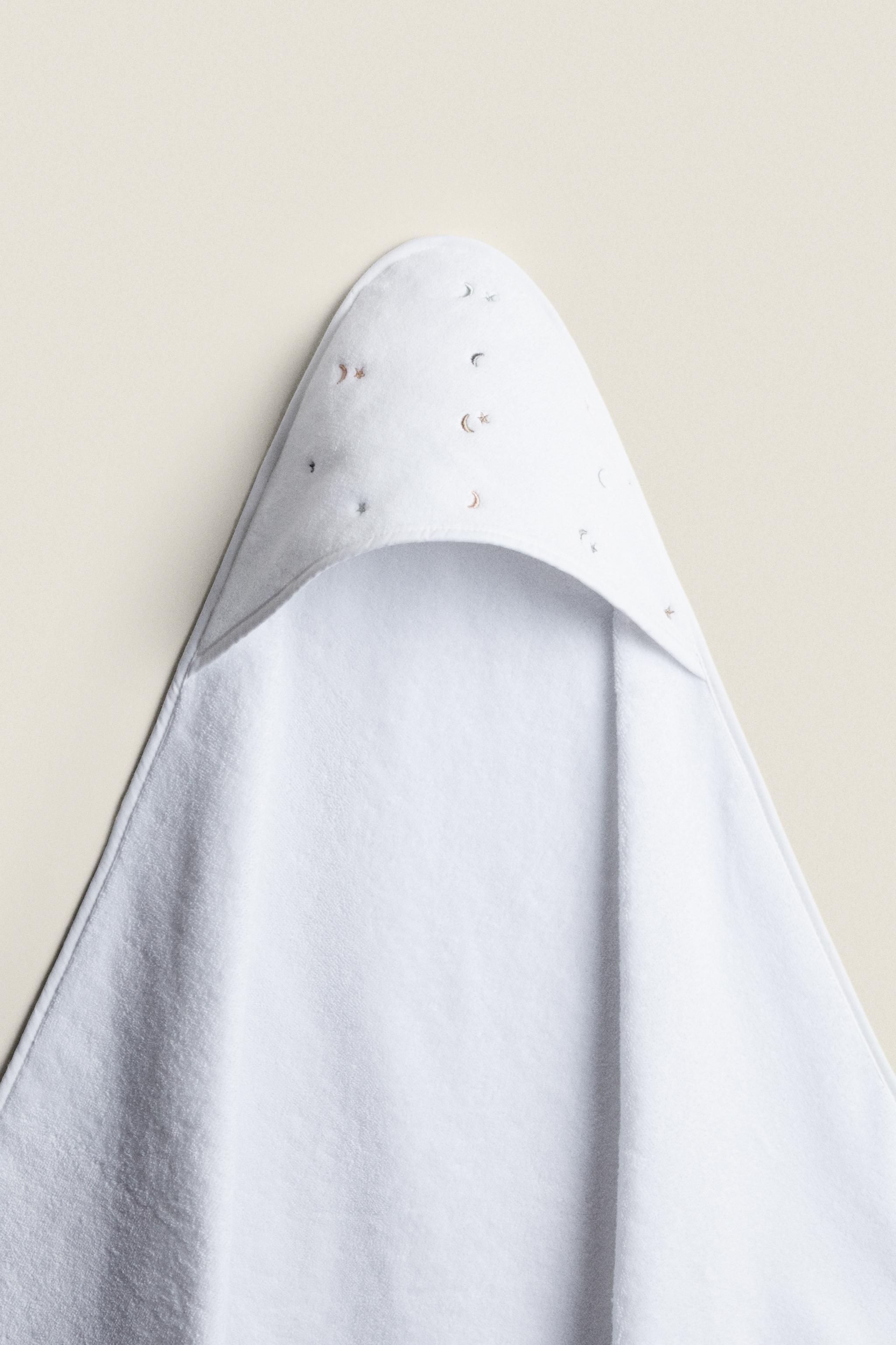 STARS HOODED BABY TOWEL