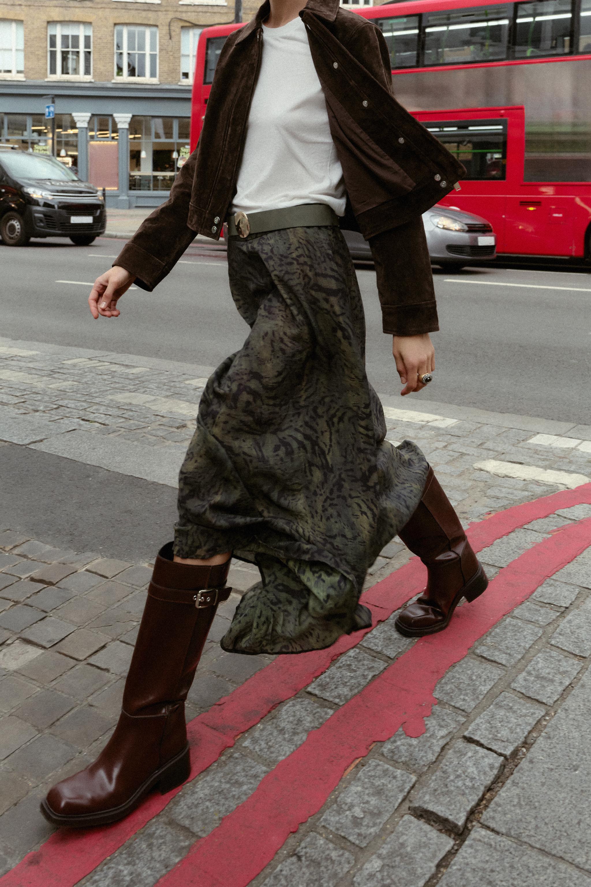 BELTED ANIMAL PRINT MIDI SKIRT