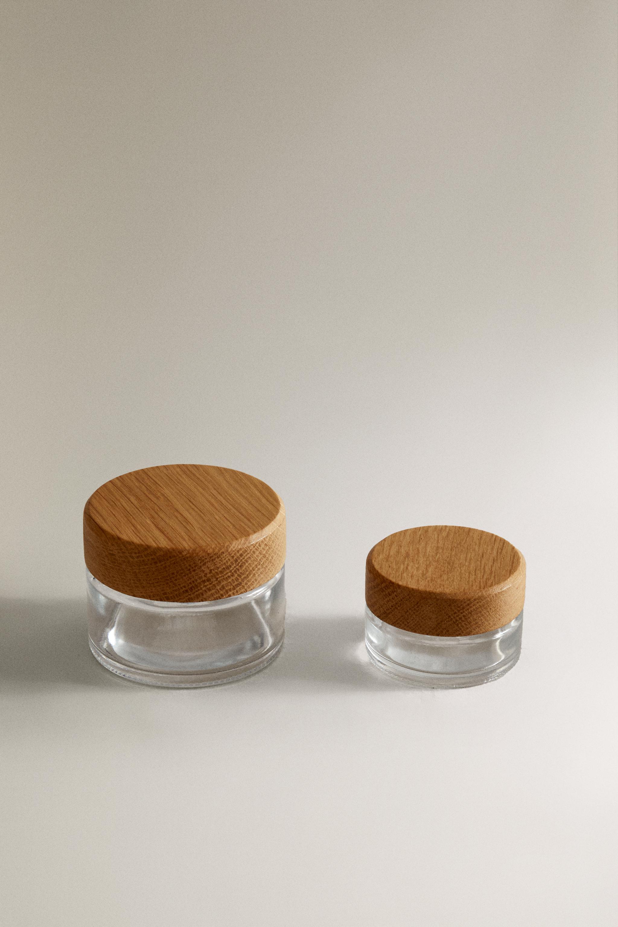 REUSABLE JAR WITH OAK LID