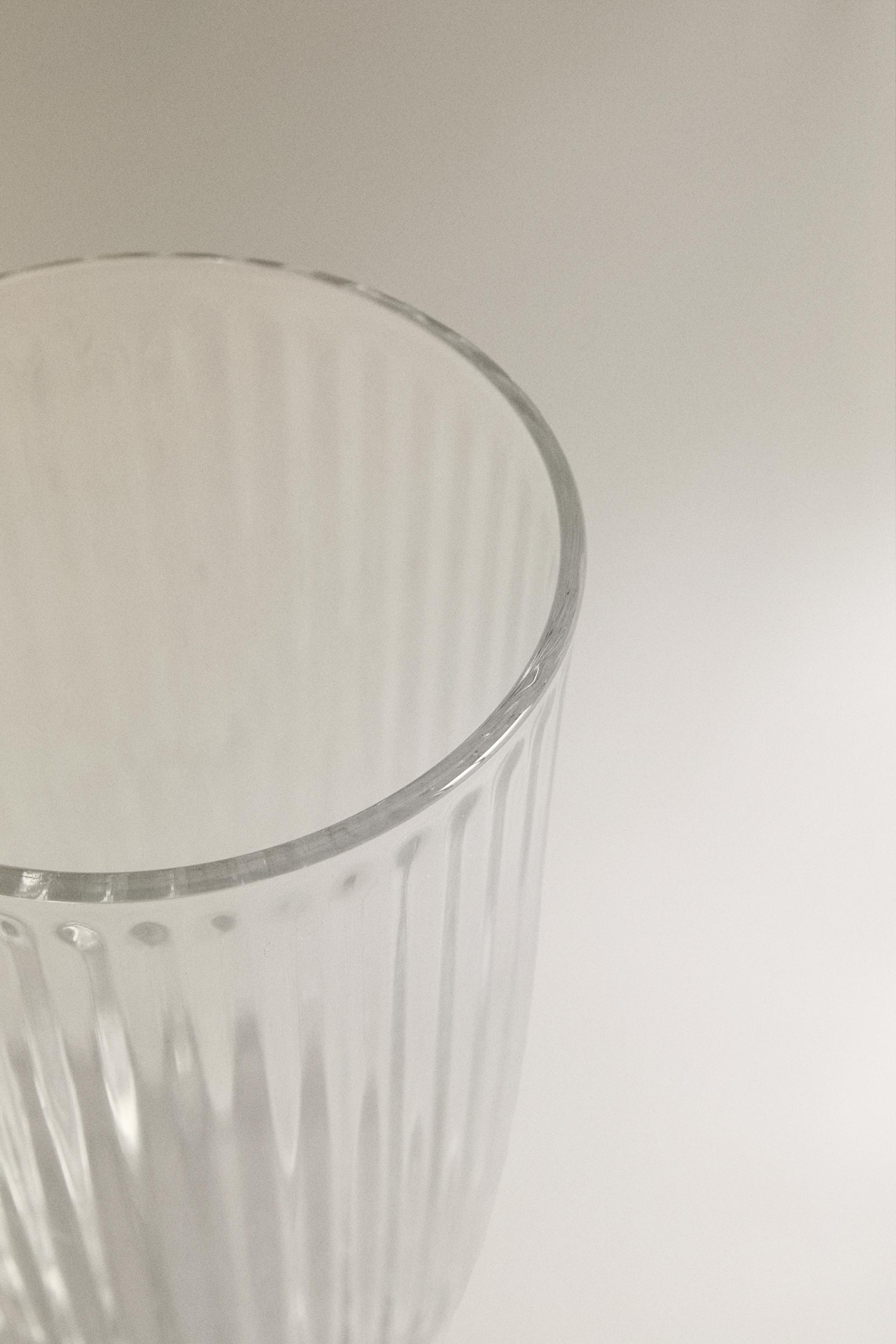LINE-DESIGN GLASS SOFT DRINK TUMBLER