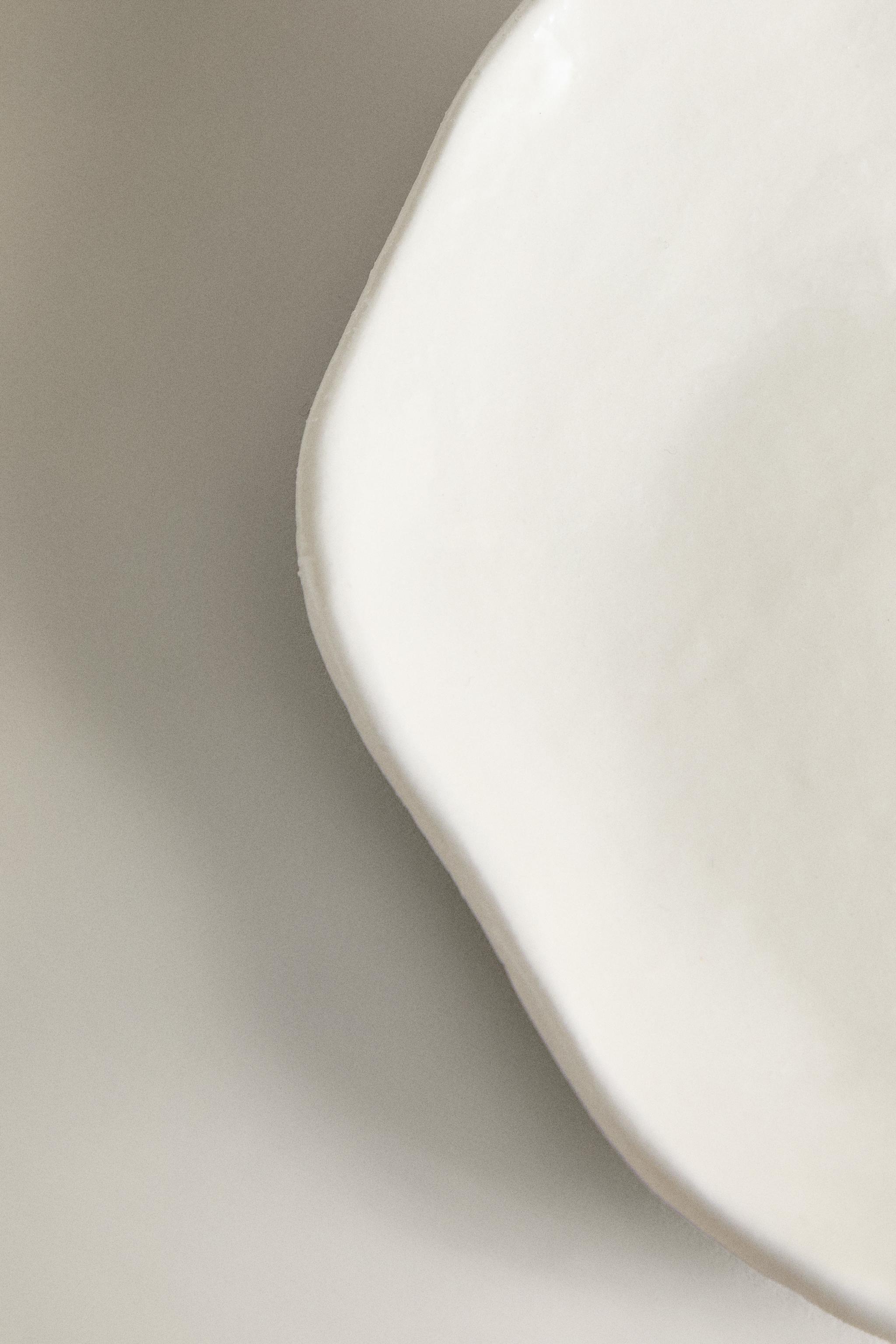 CERAMIC MATTE SOAP DISH